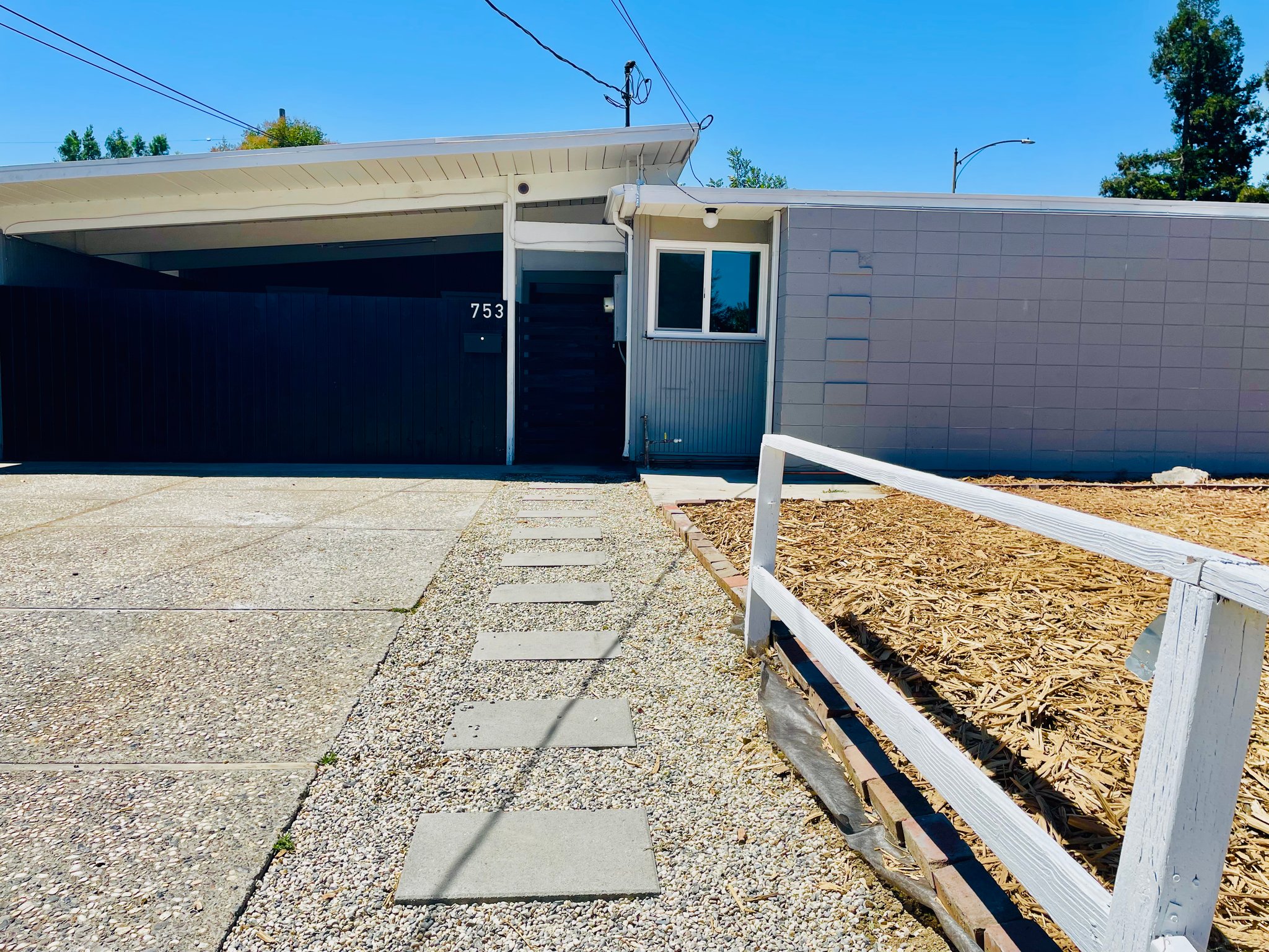 San Jose House: 753 Richmond Ave