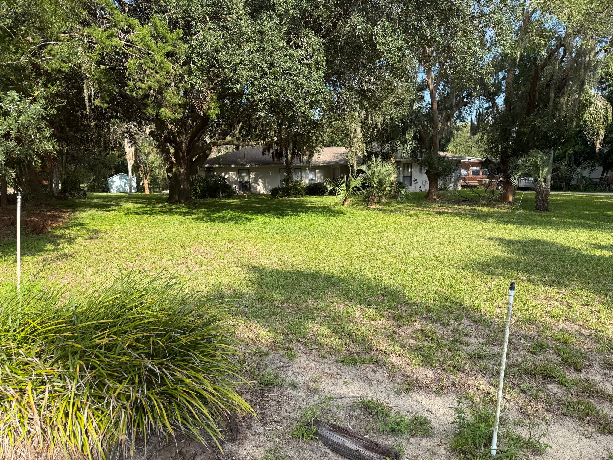 Groveland House: 18550 Lake Emma Dr.