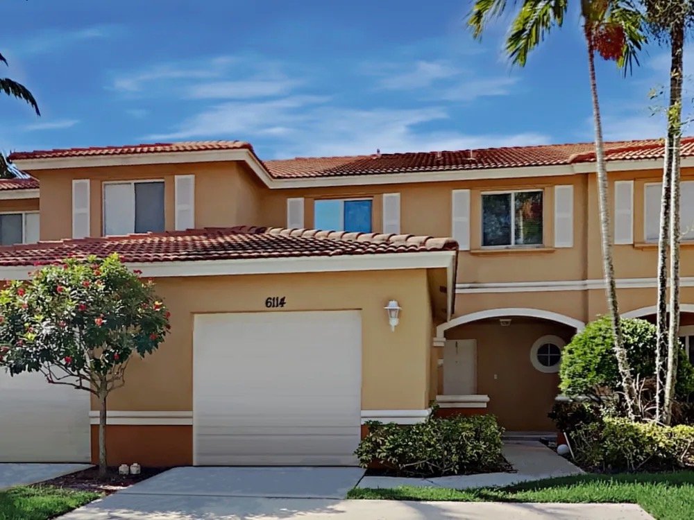 West Palm Beach House: 8199 Southern Blvd