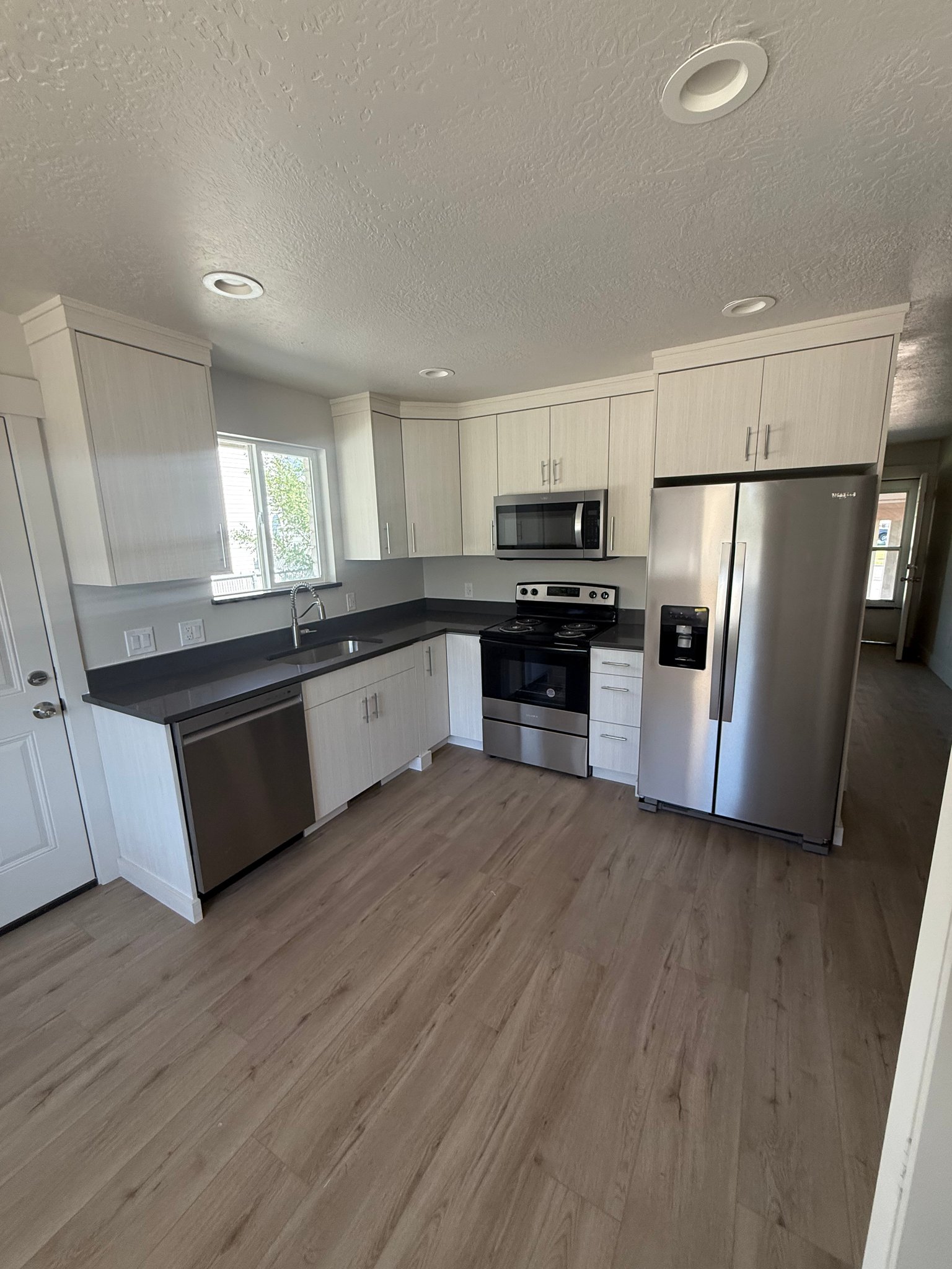 Sandy Multiplex: 177 E Julie Anna Dr