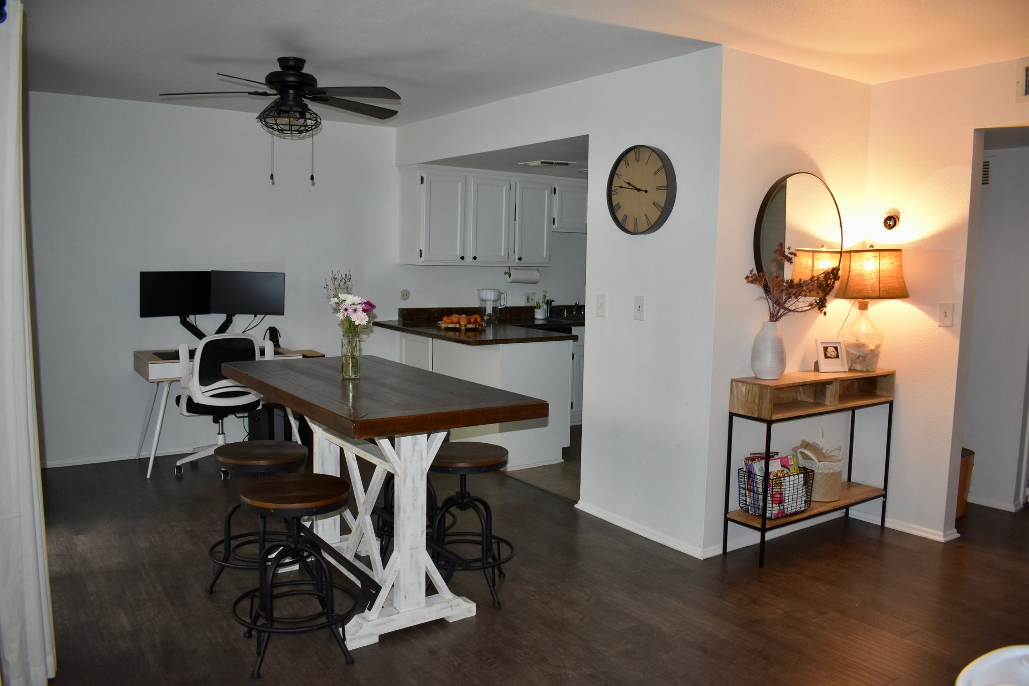 Canoga Park Condo: 8565 Independence Ave