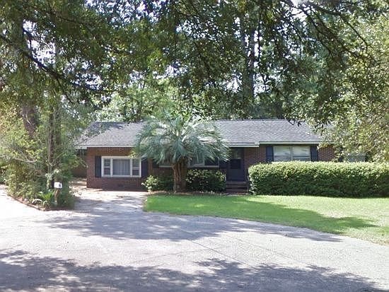 Charleston House: 1 Murray Hill Dr