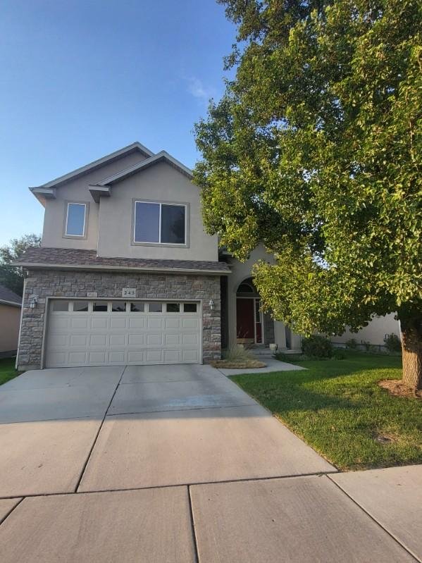 Sandy House: 245 E Park Rise Way
