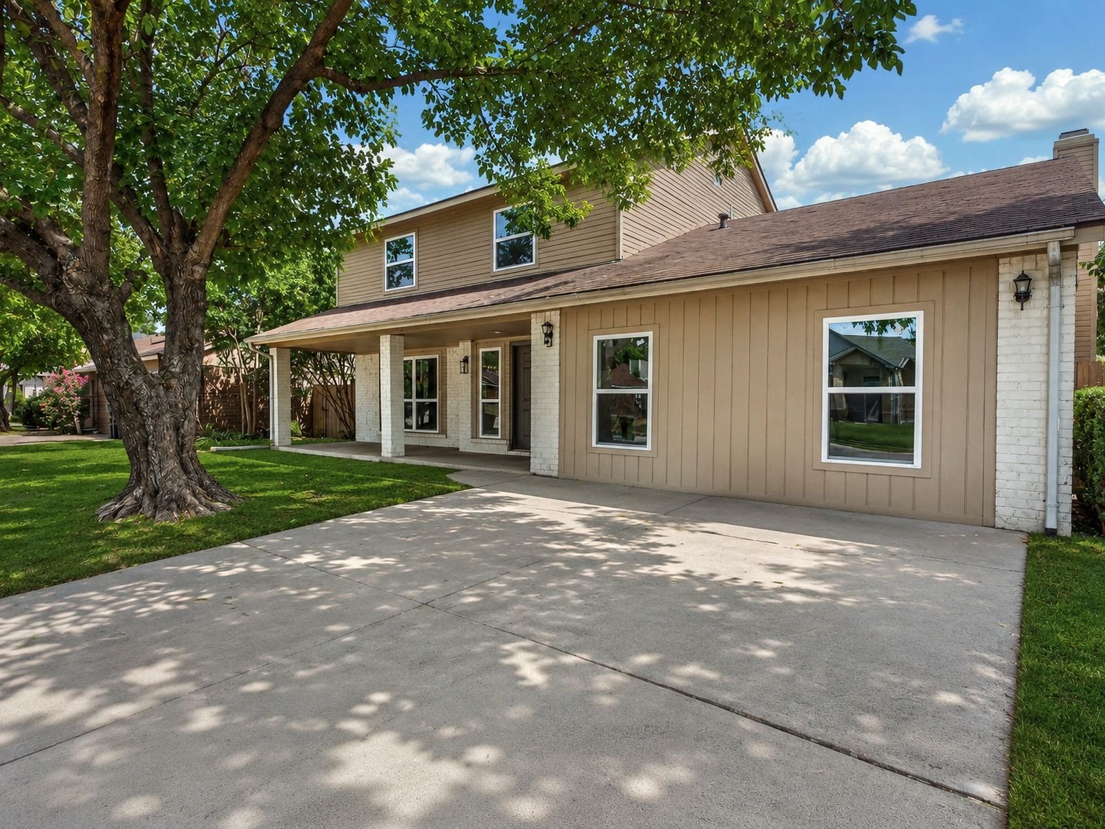 Arlington House: 1500 Endicott Dr