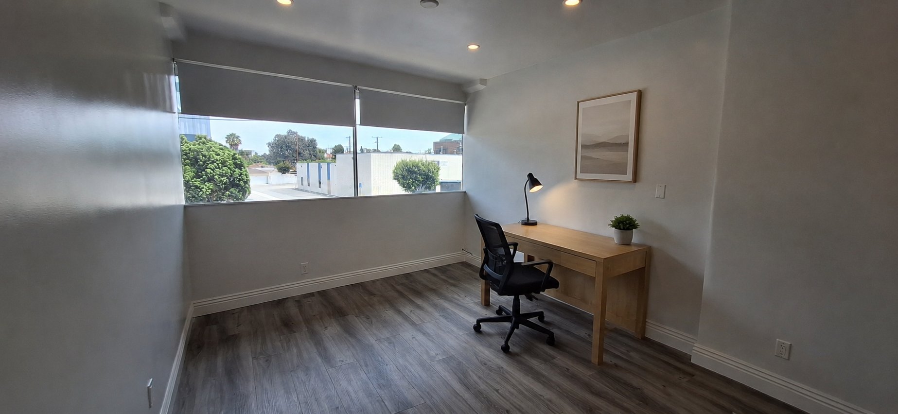 Los Angeles Other: 2931 S. Sepulveda Blvd