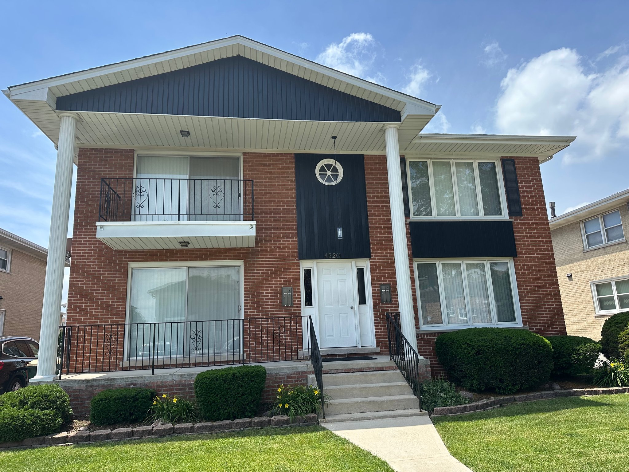 Brookfield Multiplex: 4520 Elm Avenue