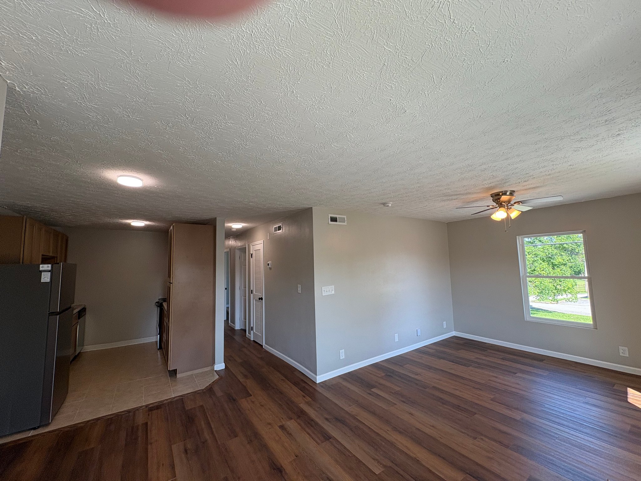 Knoxville Apartment: 3302 Tazewell Pike