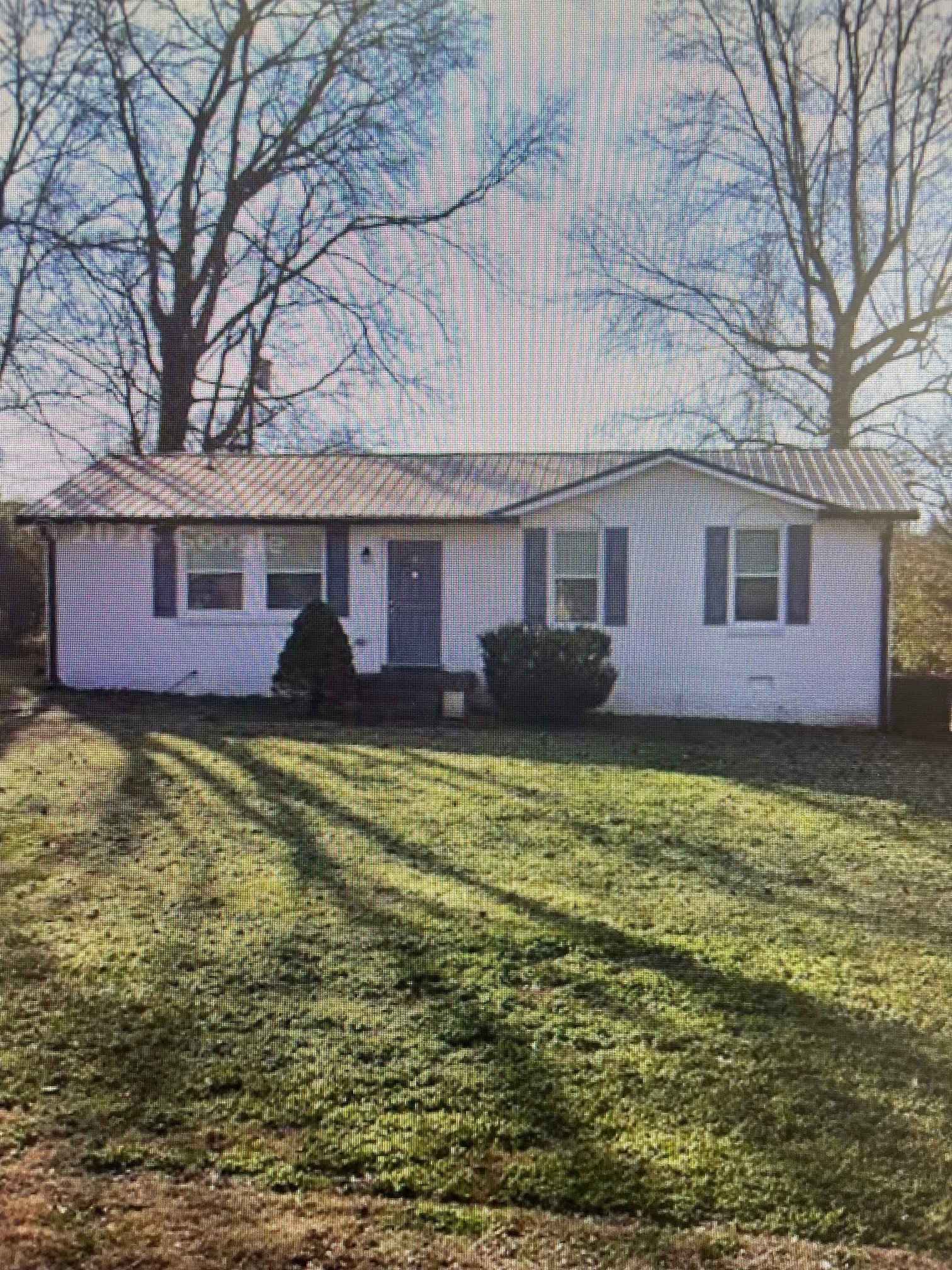Columbia House: 109 Naydonlin