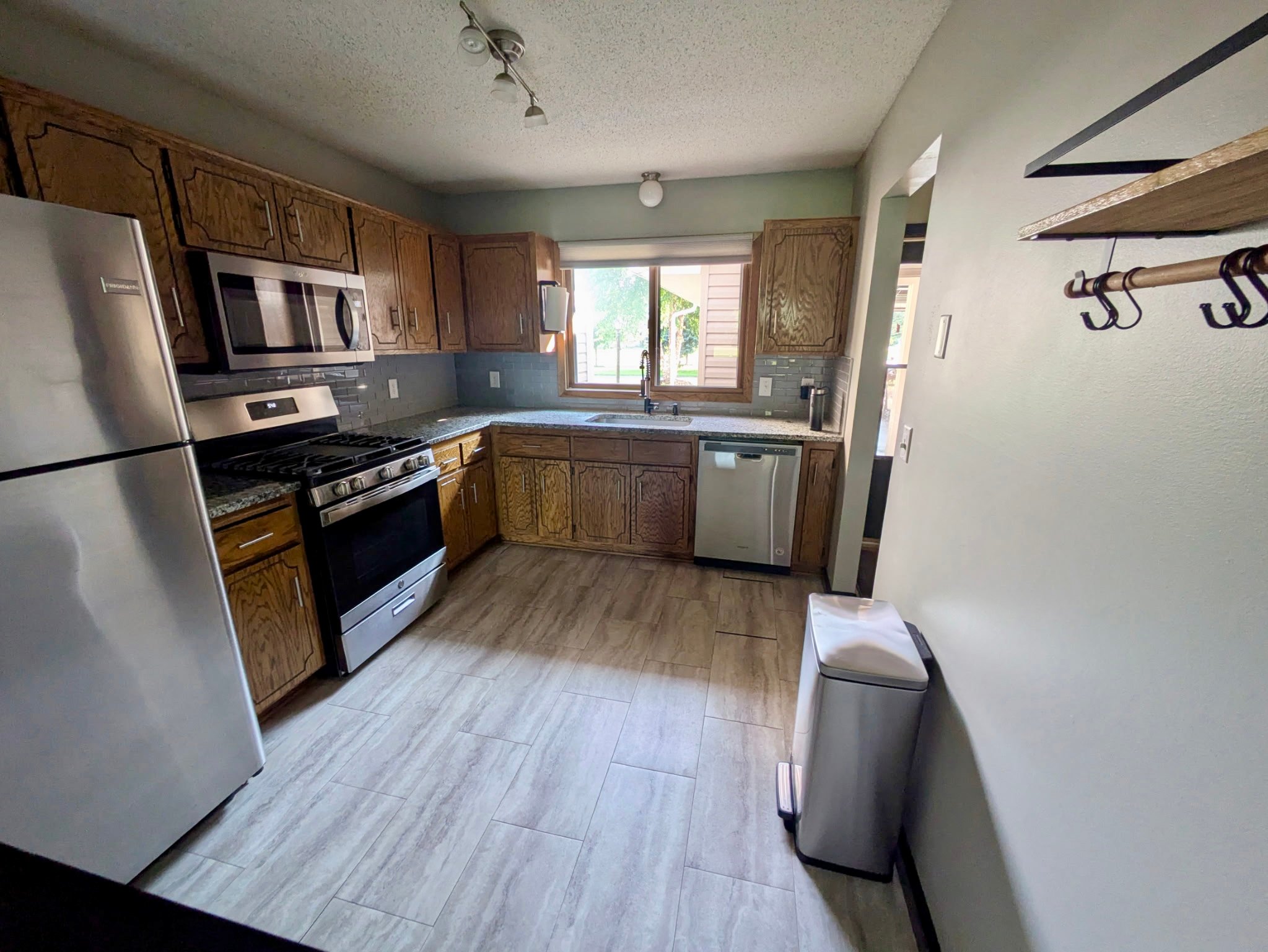 Blaine Townhome: 569 Pleasure Creek Drive NE