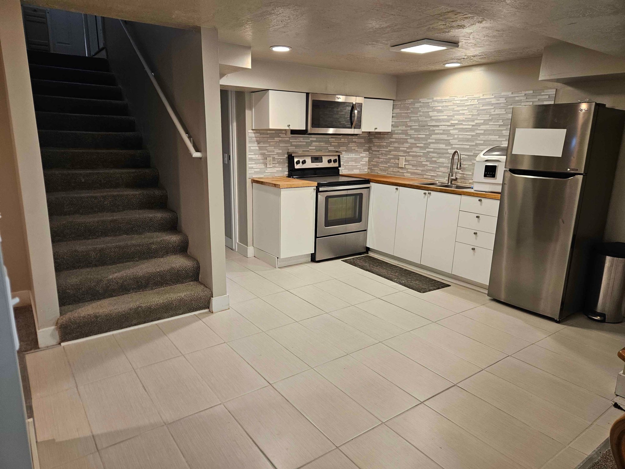 south salt lake House: 3151 s green street