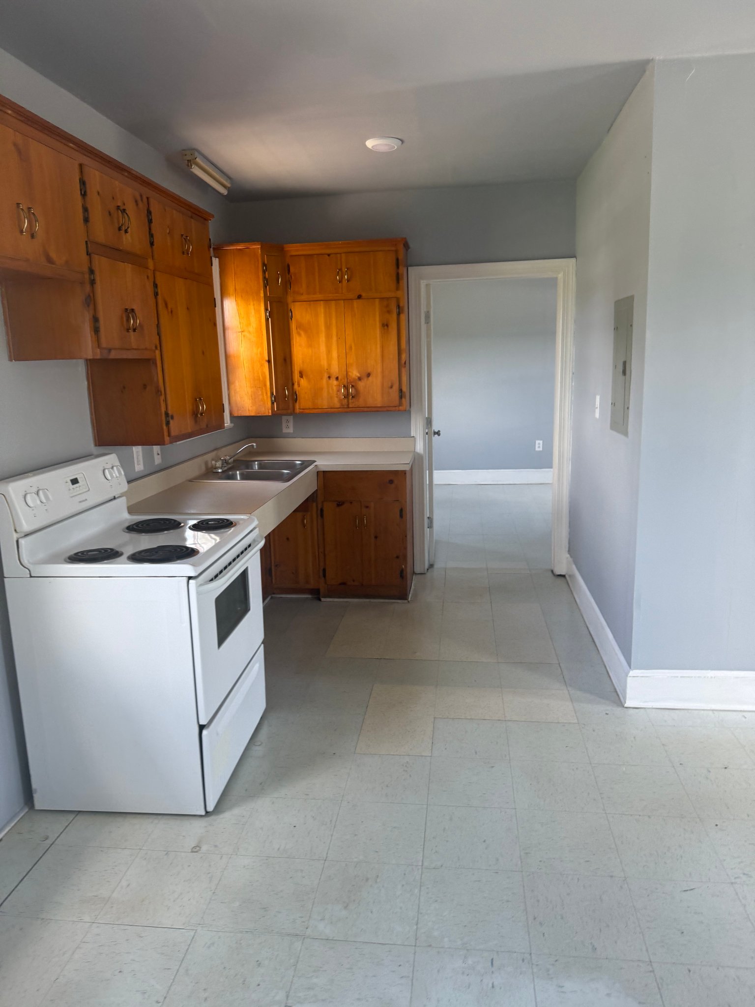 Dillwyn Apartment: 147 Sprouses Corner Rd