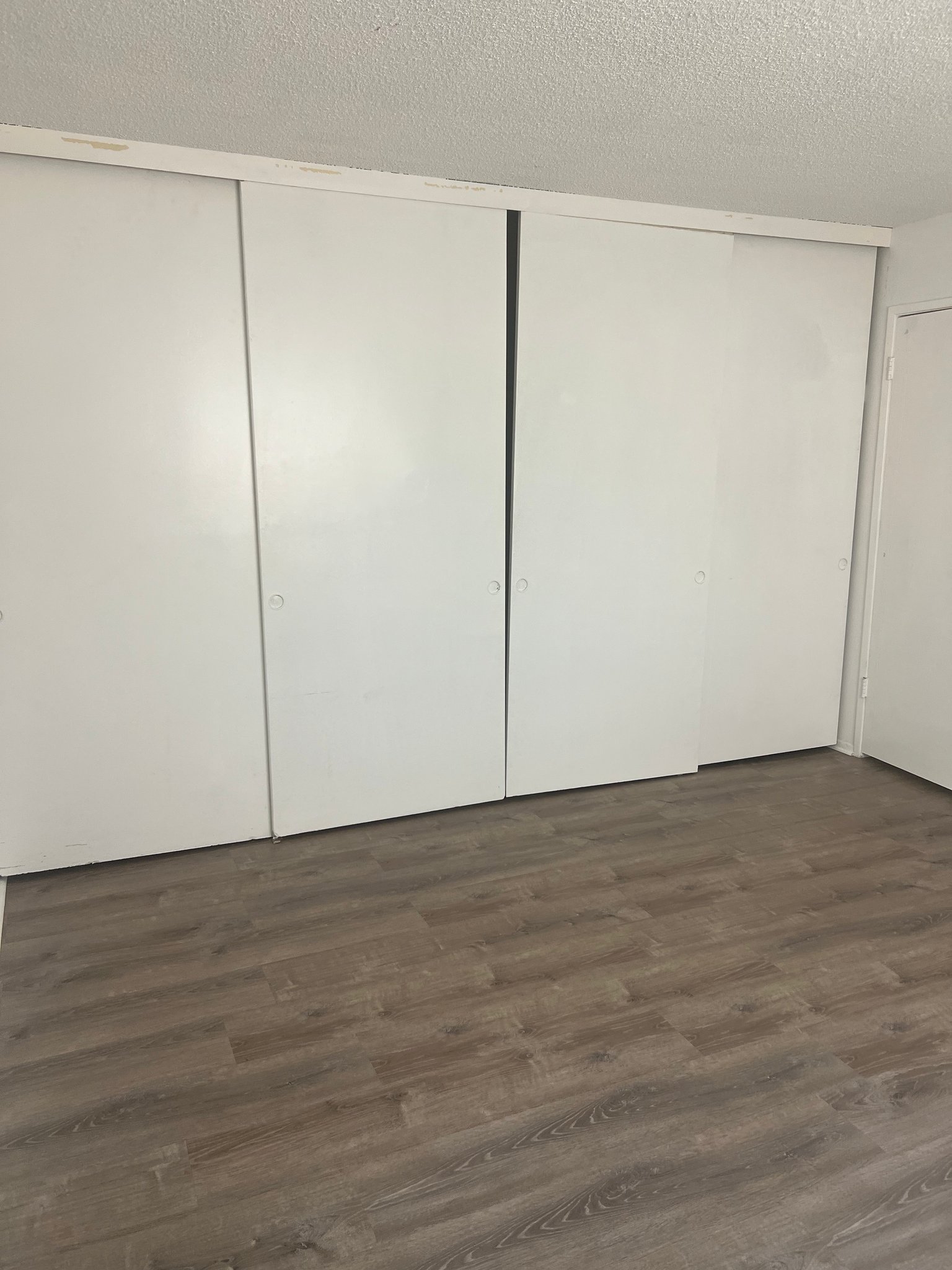 Los Angeles Apartment: 3444 Mentone Ave