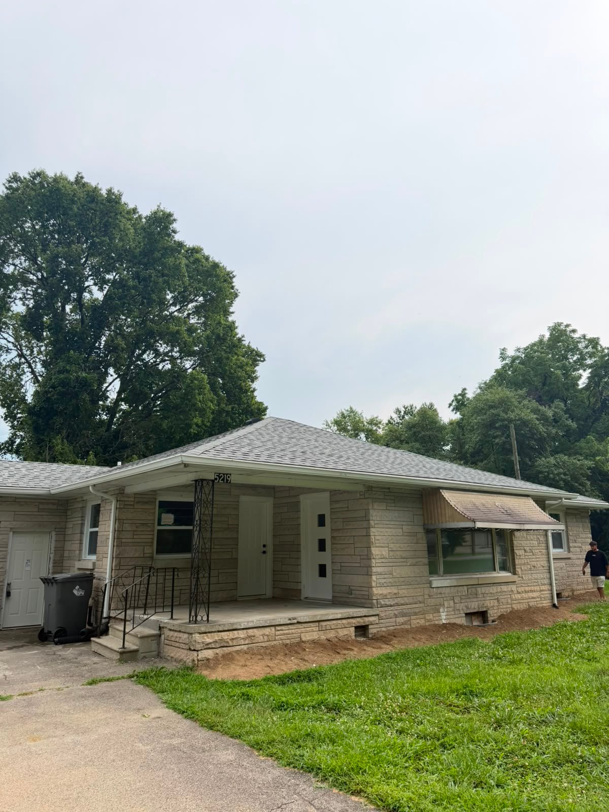 Indianapolis House: 5219 W Mooresville Rd