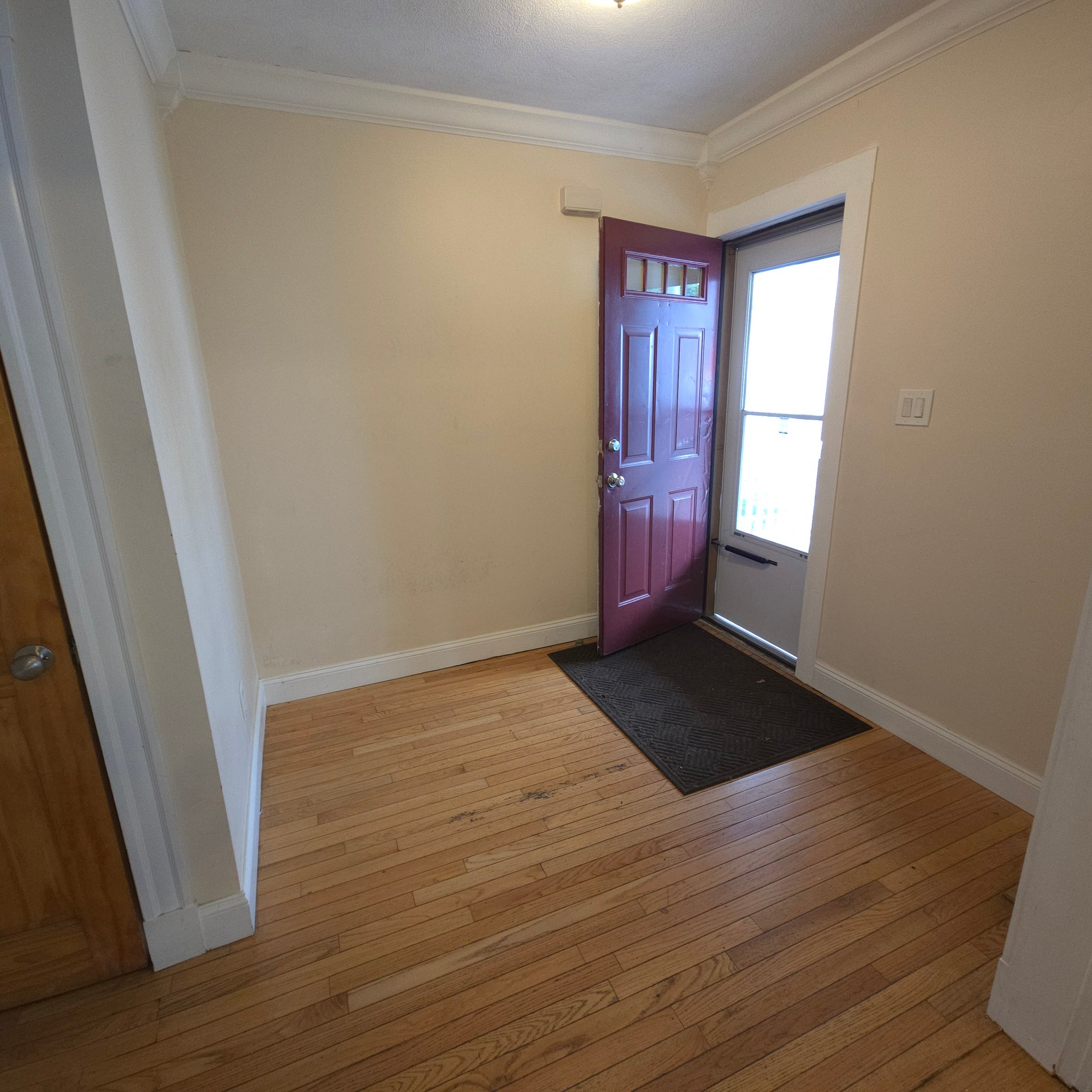 Malden Apartment: 10 Alcott Park
