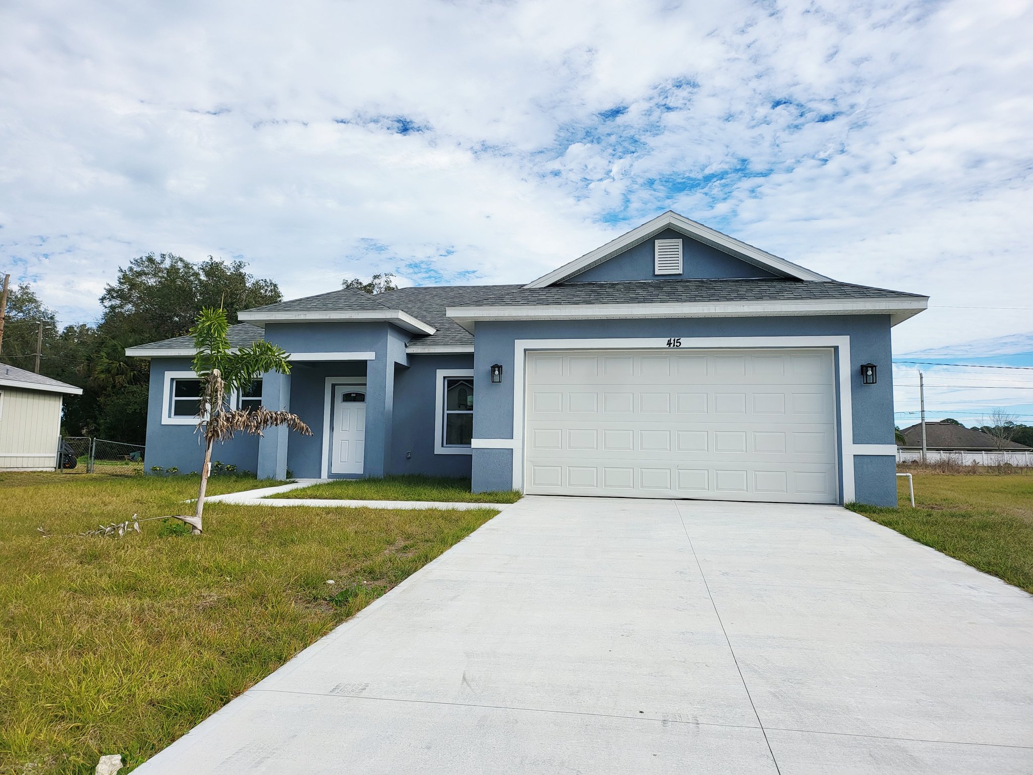 PALM BAY House: 415 TONKLIN ROAD SW