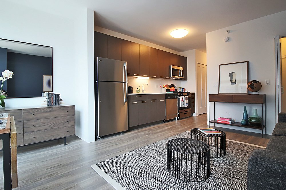 Chicago Condo: 631 N Wells