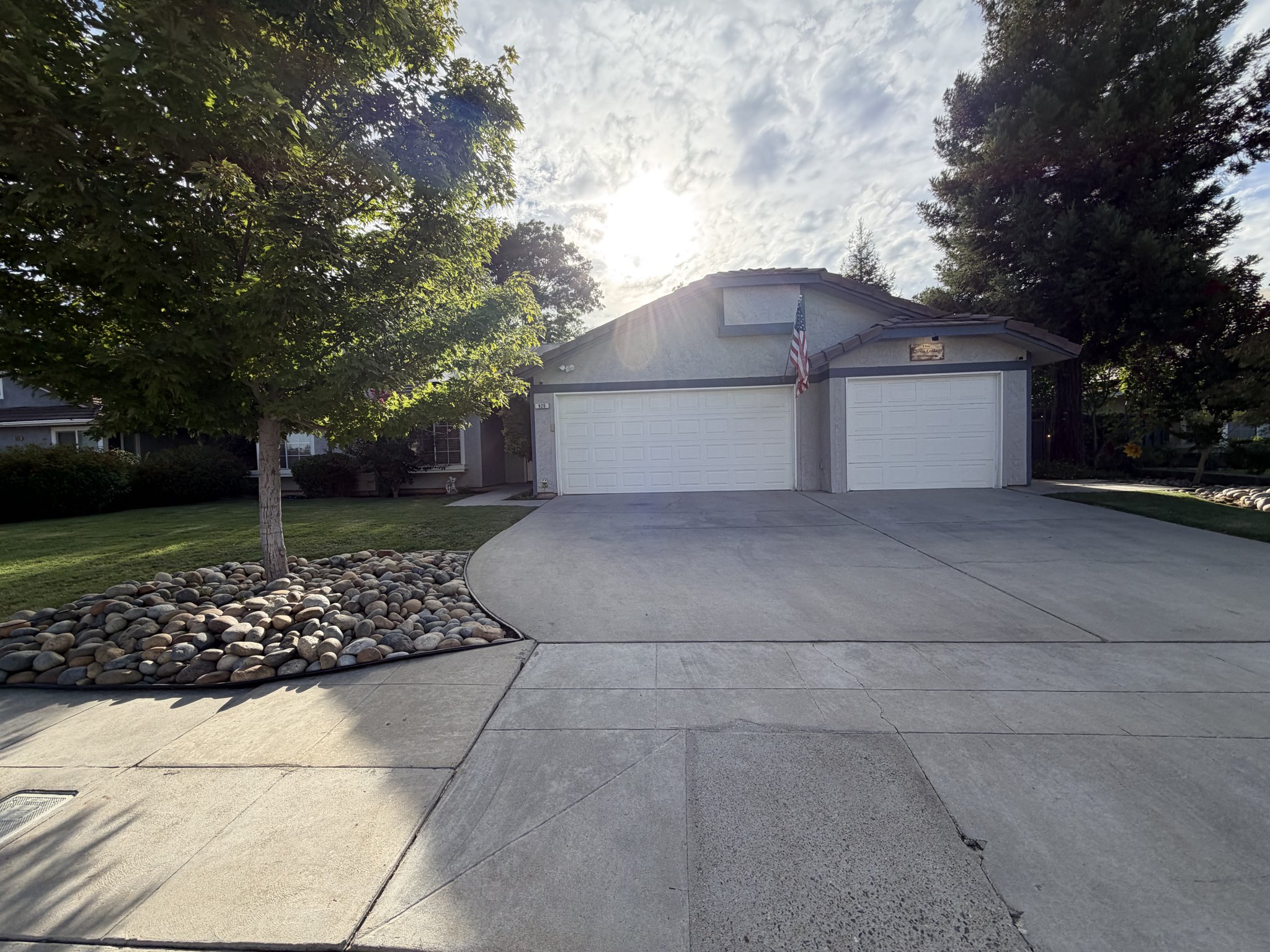 Clovis House: 920 Bliss Ave.