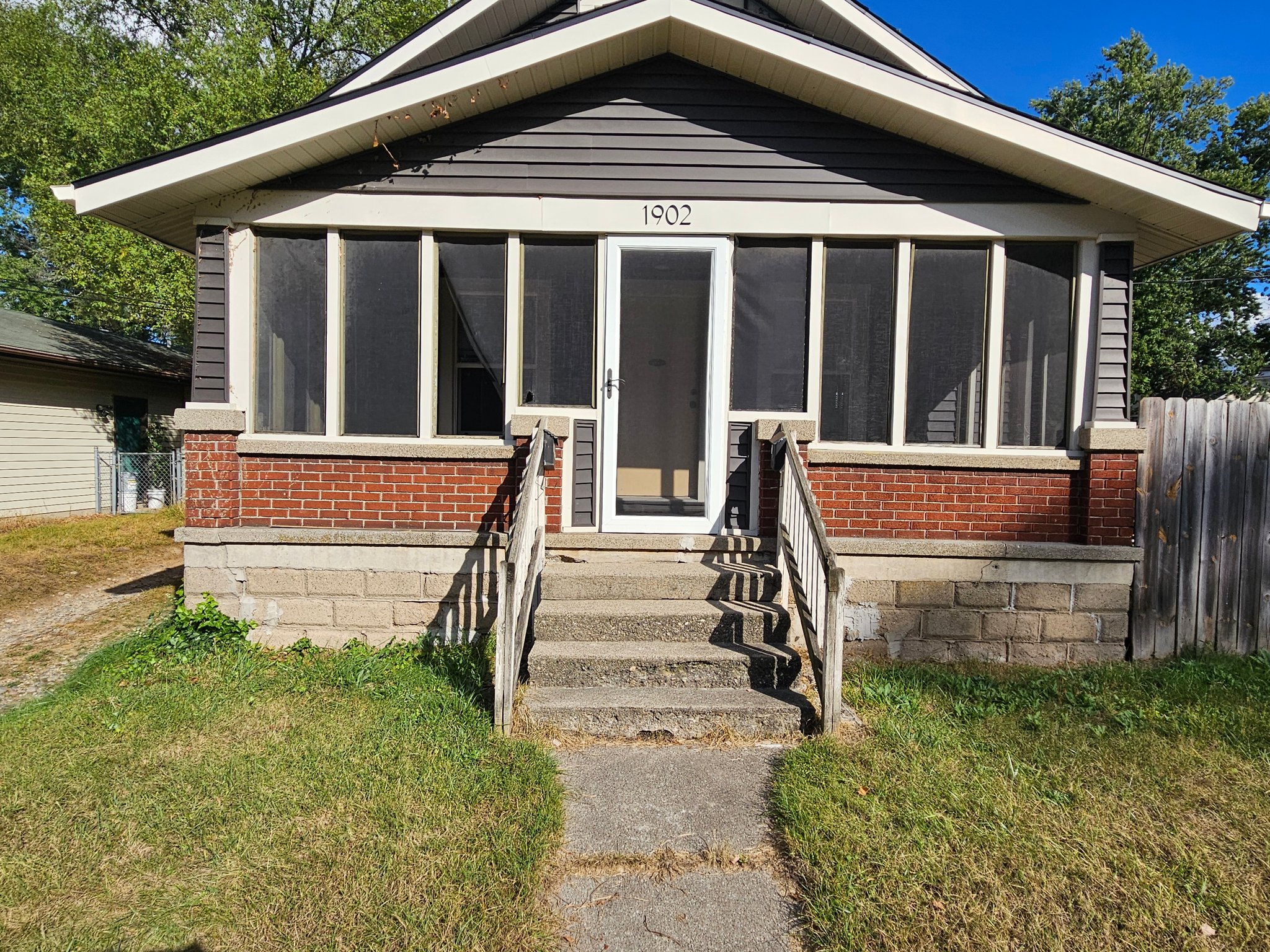 Wyoming Multiplex: 1902 Wyoming Ave SW