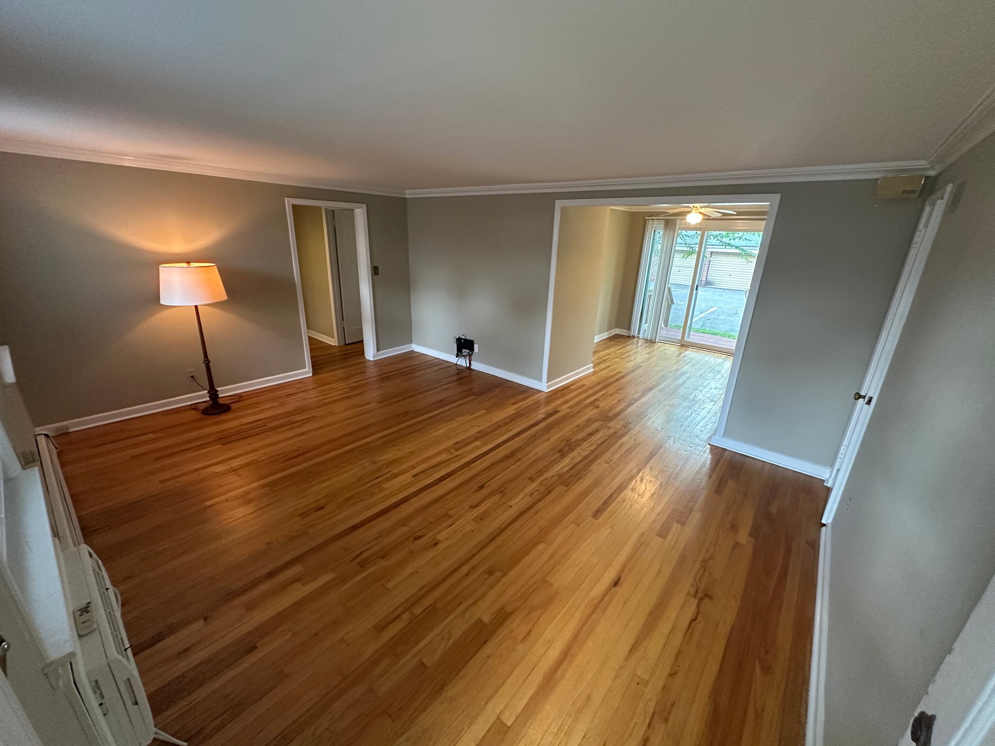 Red Bank Apartment: 7 Manor Dr
