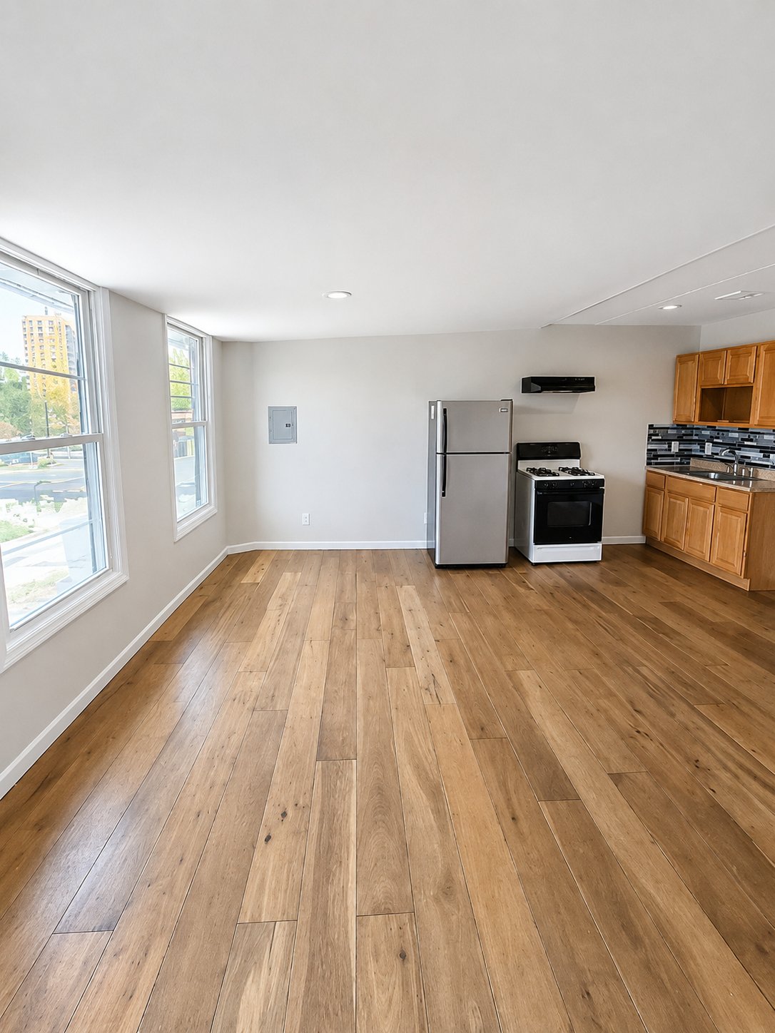 Paterson Apartment: 70 Main St