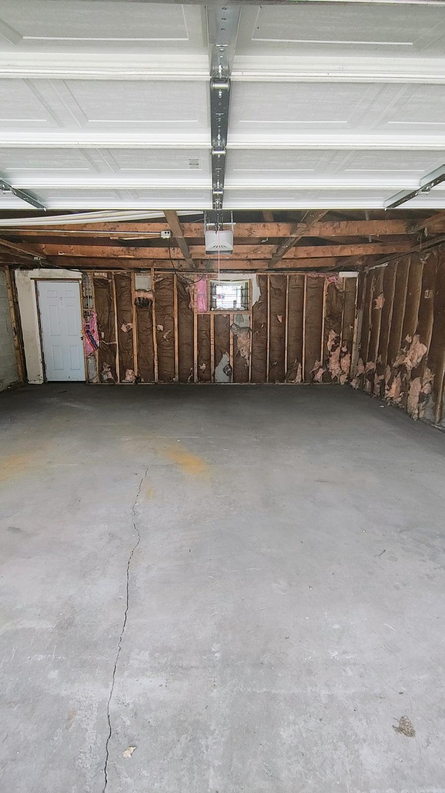 Chicago Other: 7900 S Whipple St