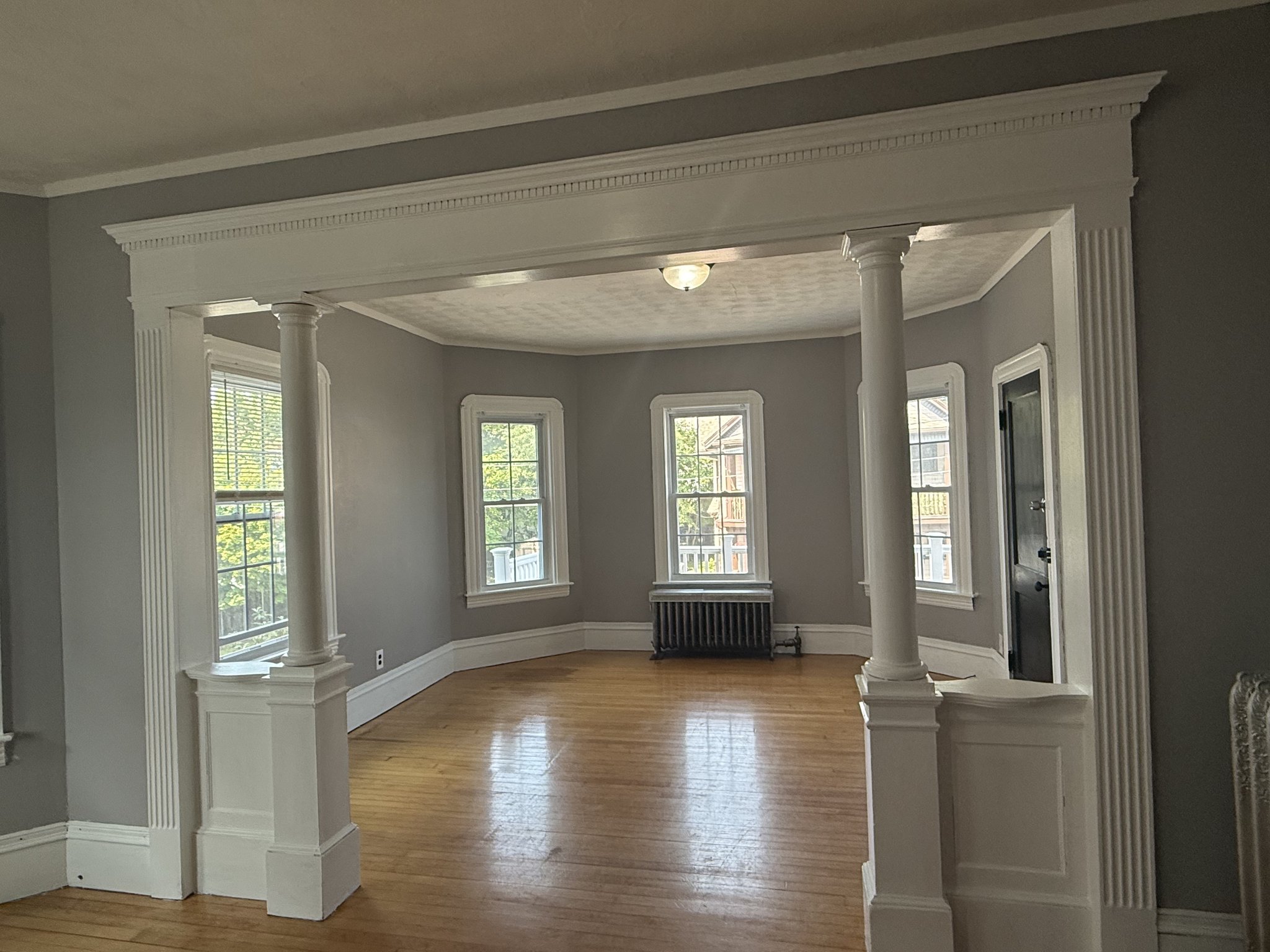 Fall River Multiplex: 47 Shawmut Street 2nd floor apartment