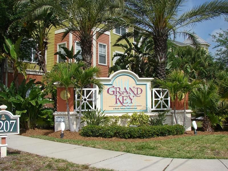 Tampa Condo: 4207 S Dale Mabry Hwy