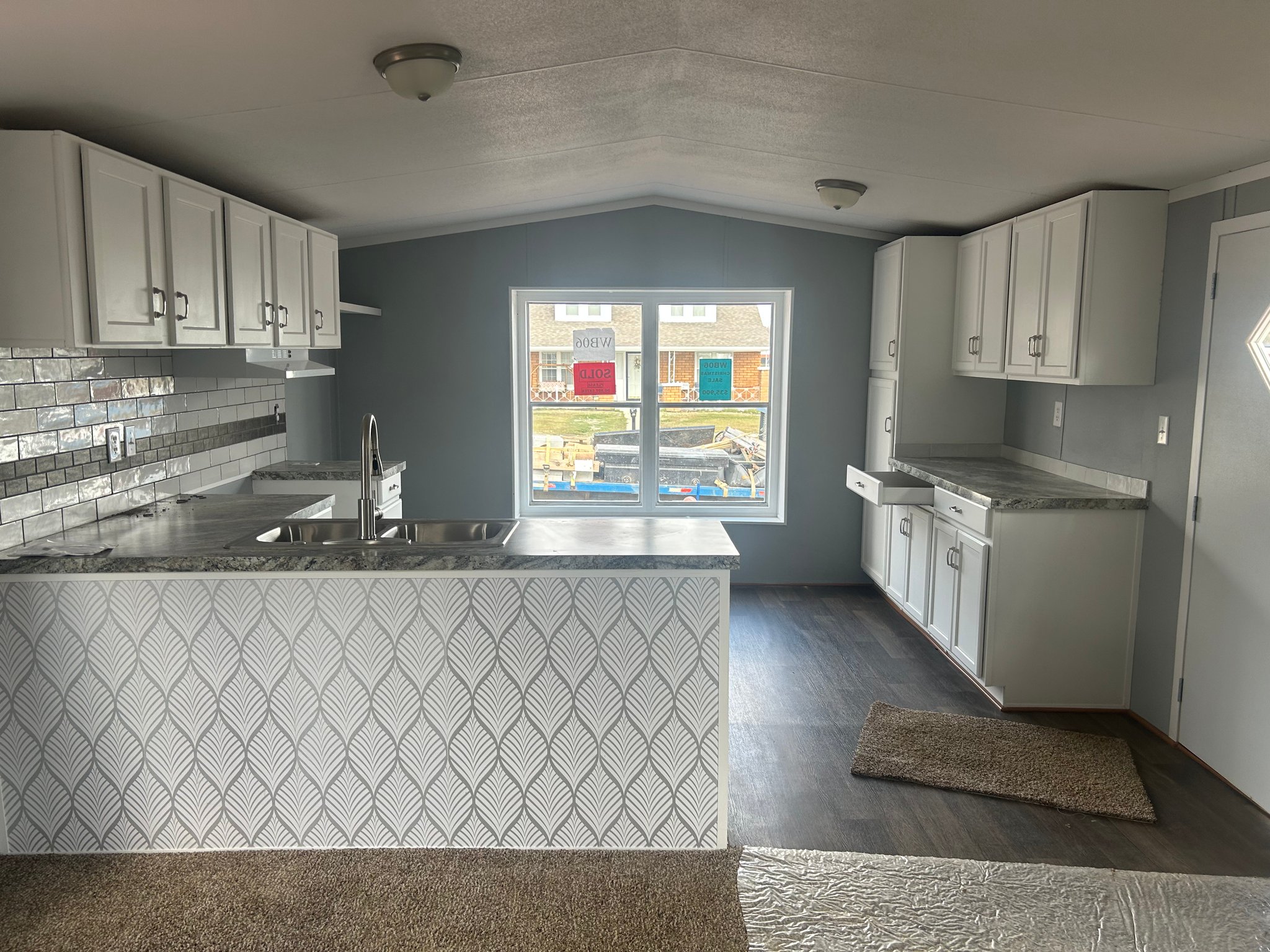 Maud Other: 317 E Monroe St
