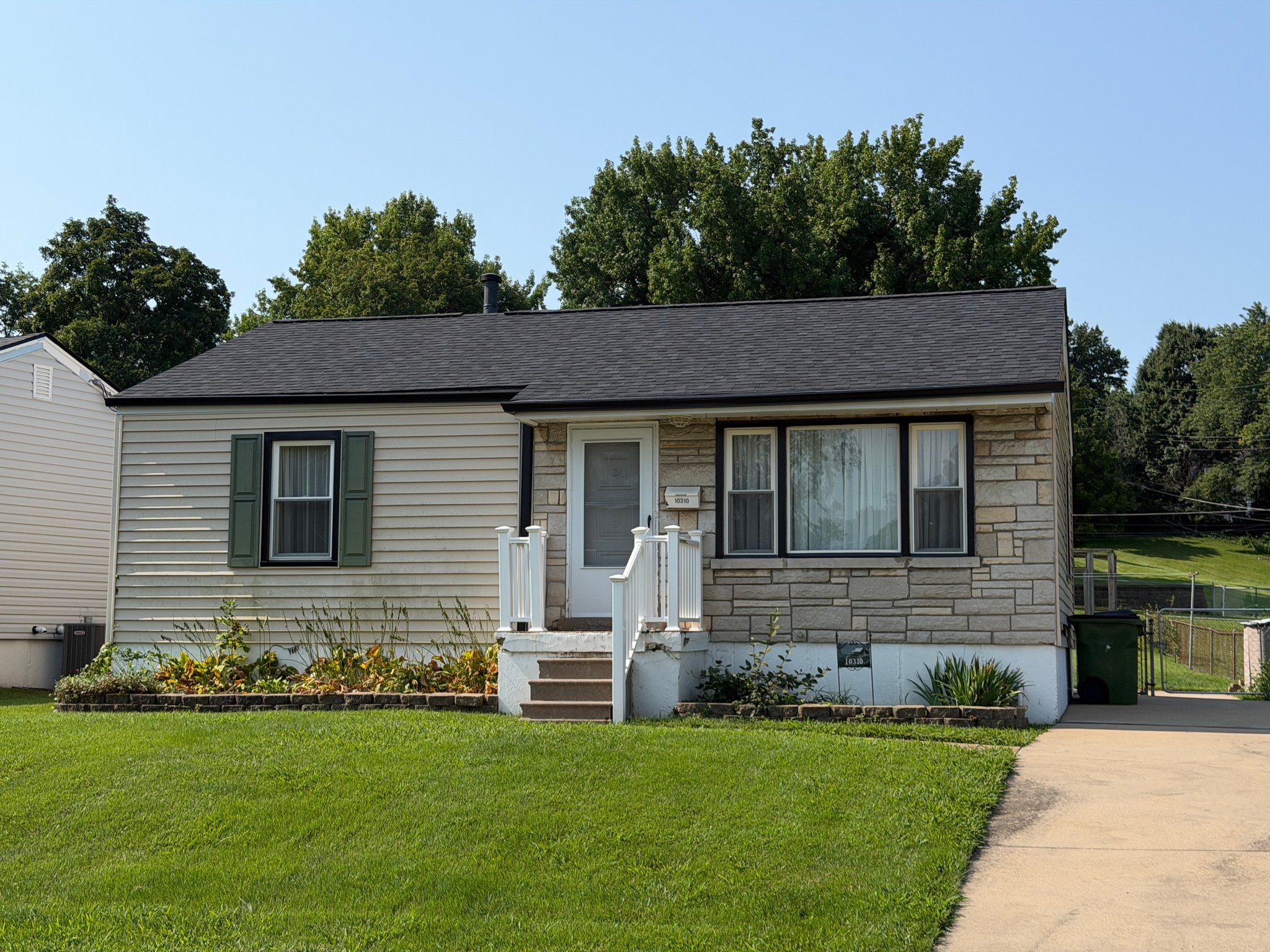 St Ann Single Room: 10310 Millwood Ave
