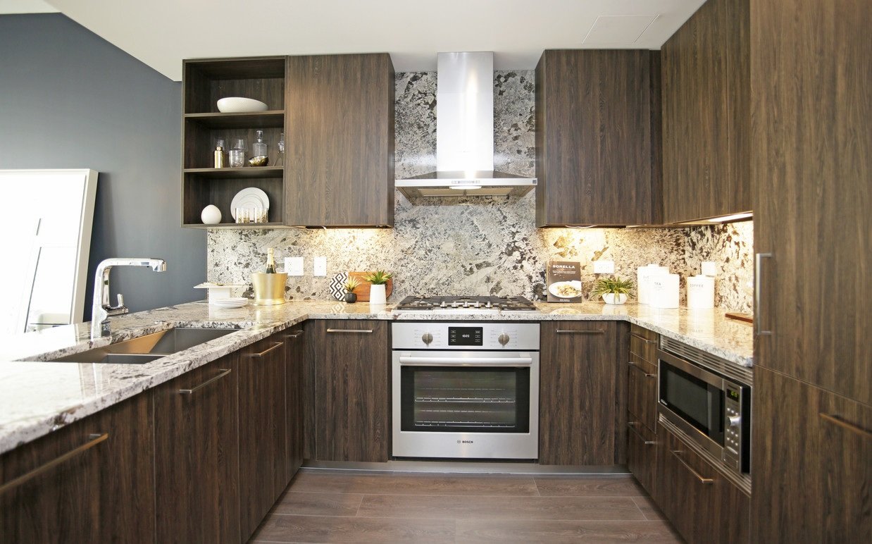 Chicago Condo: 469 West Chicago Avenue