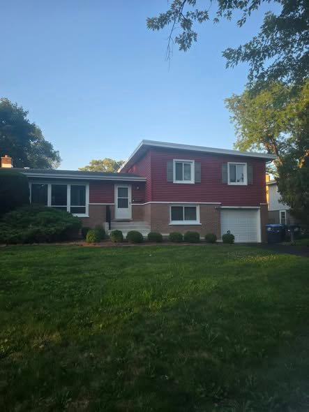 Deerfield House: 509 Pine St