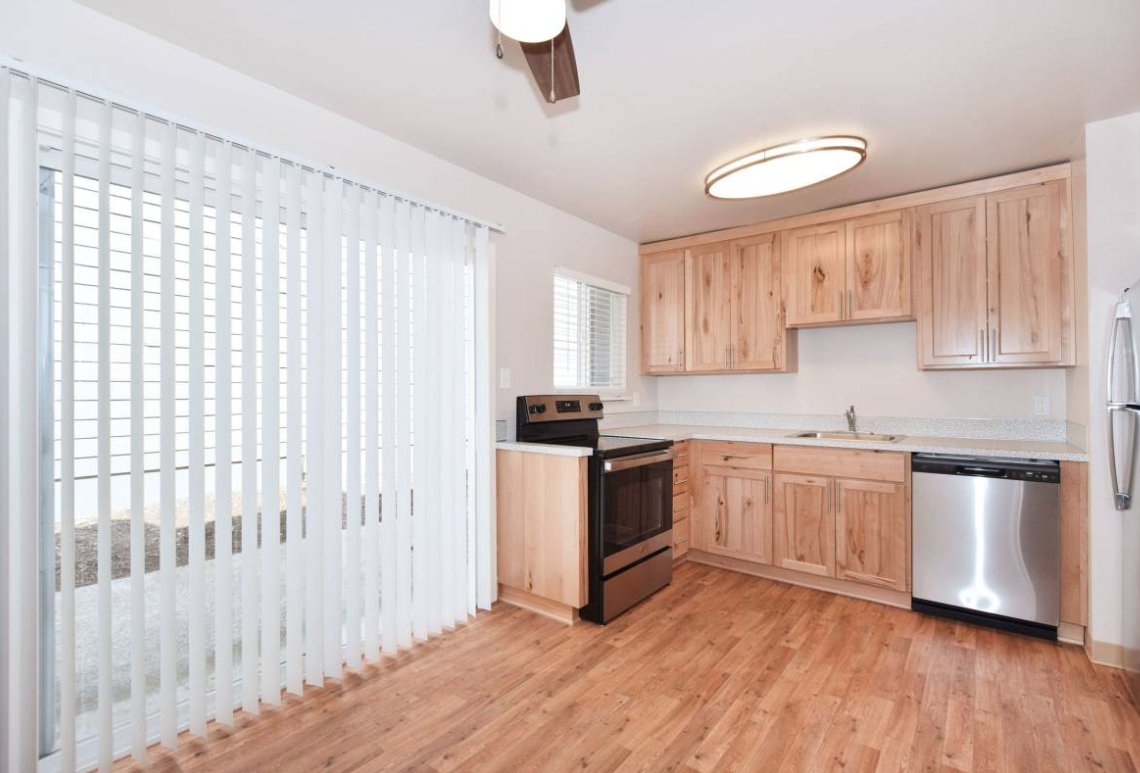 Portland Townhome: 1907 SE Tibbetts