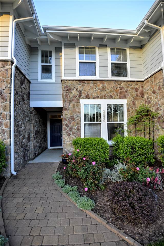 Cary Townhome: 2030 Rapid Falls Road