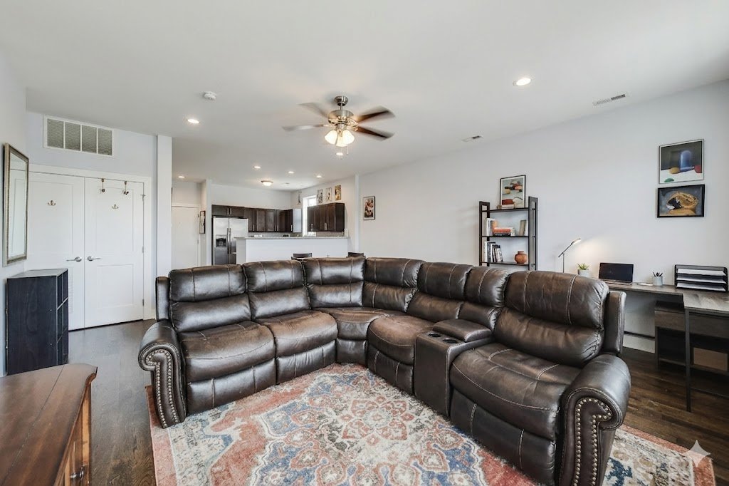 Chicago Condo: 504 S Oakley