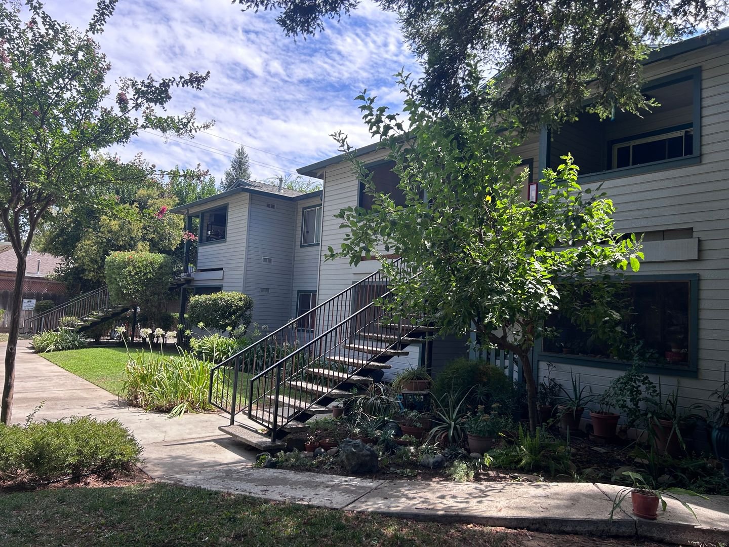 Chico Apartment: 363 Rio Lindo Ave