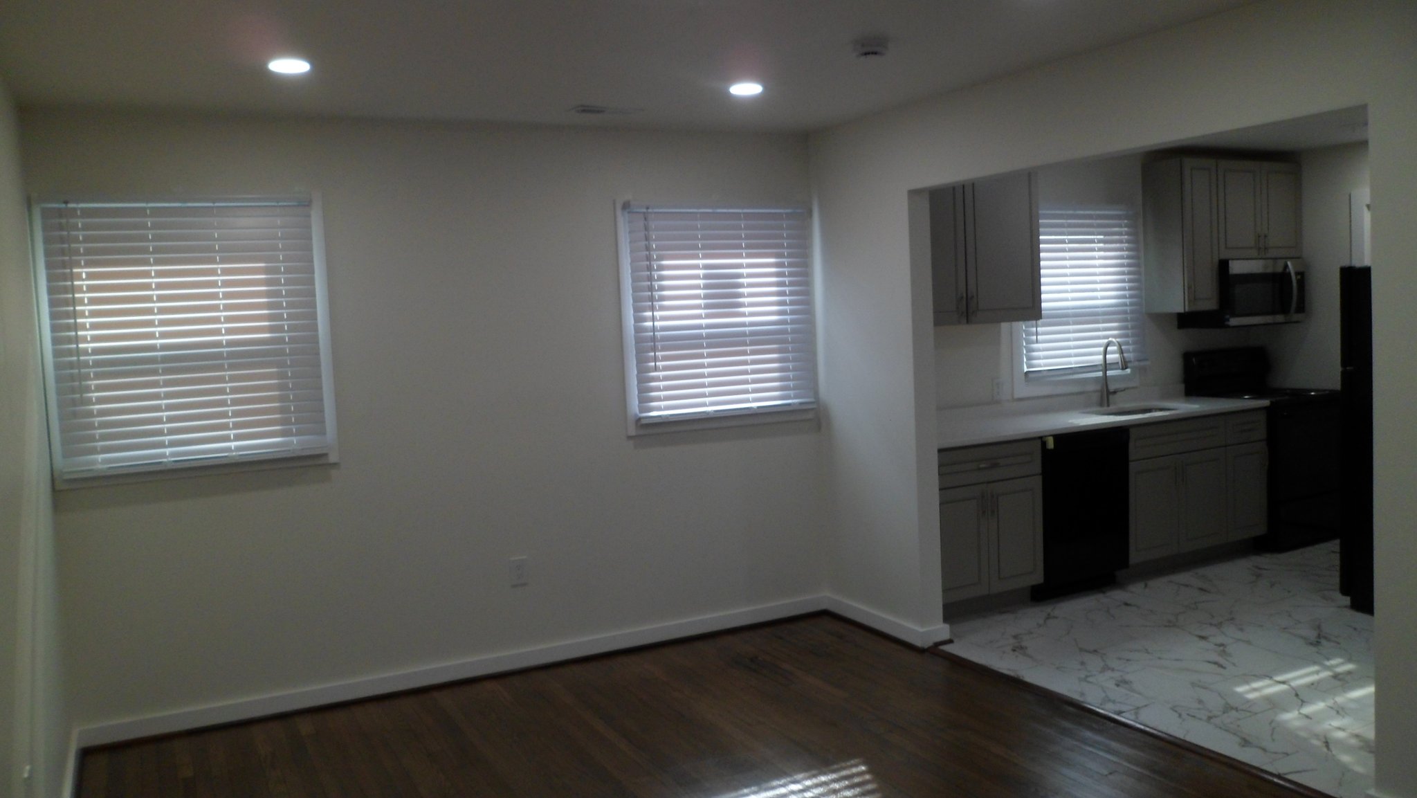 Petersburg House: 807 Mckensie Street