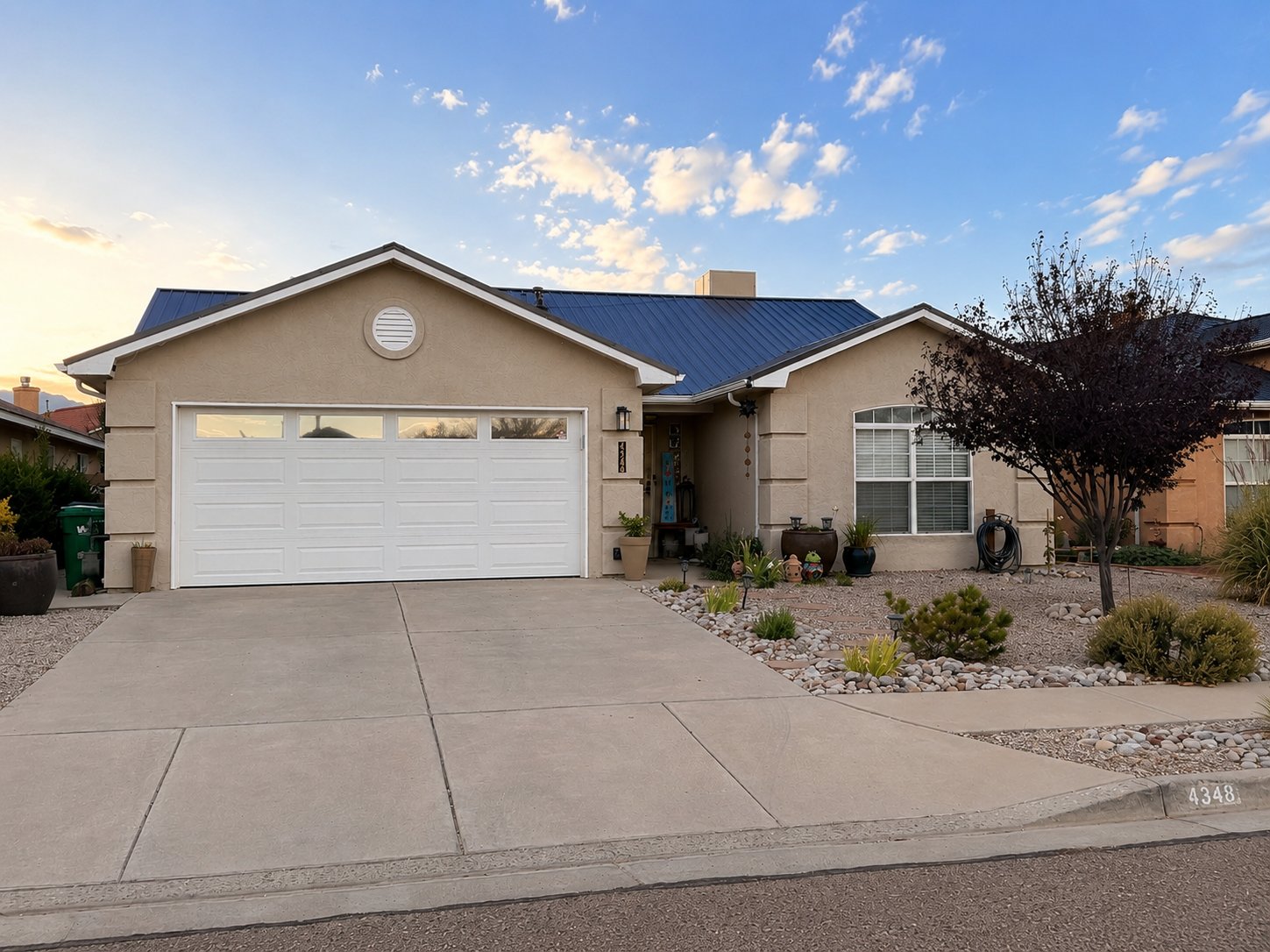 Rio Rancho House: 4348 Snow Heights Cir SE