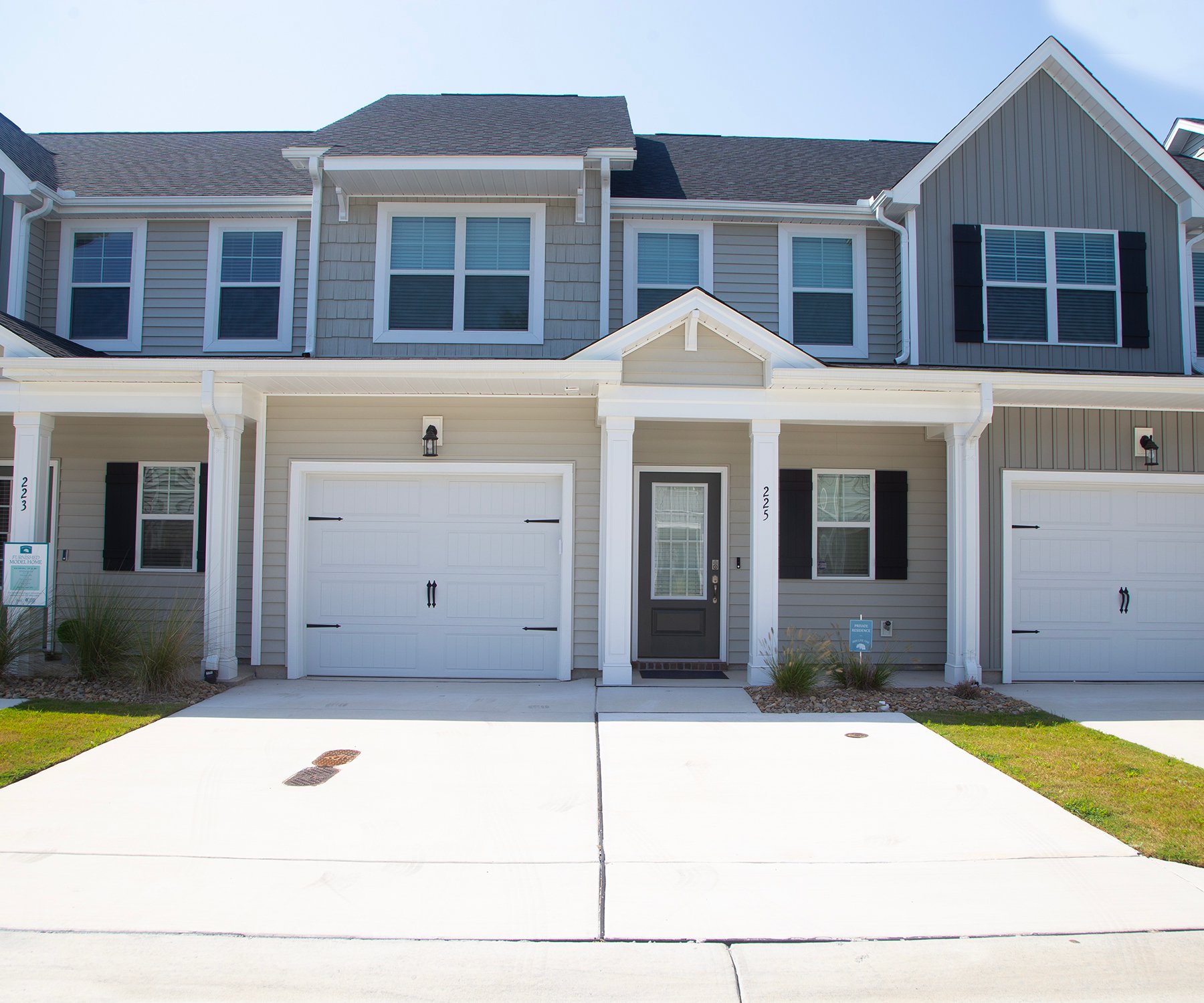 Beaufort Townhome: 225 Cline Way