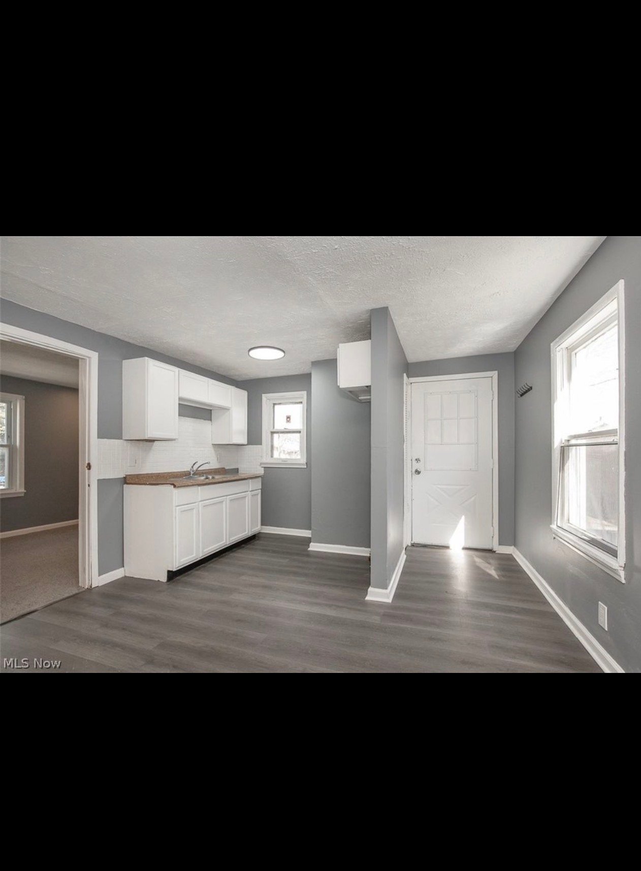Cleveland Multiplex: 7815 Jeffries Ave