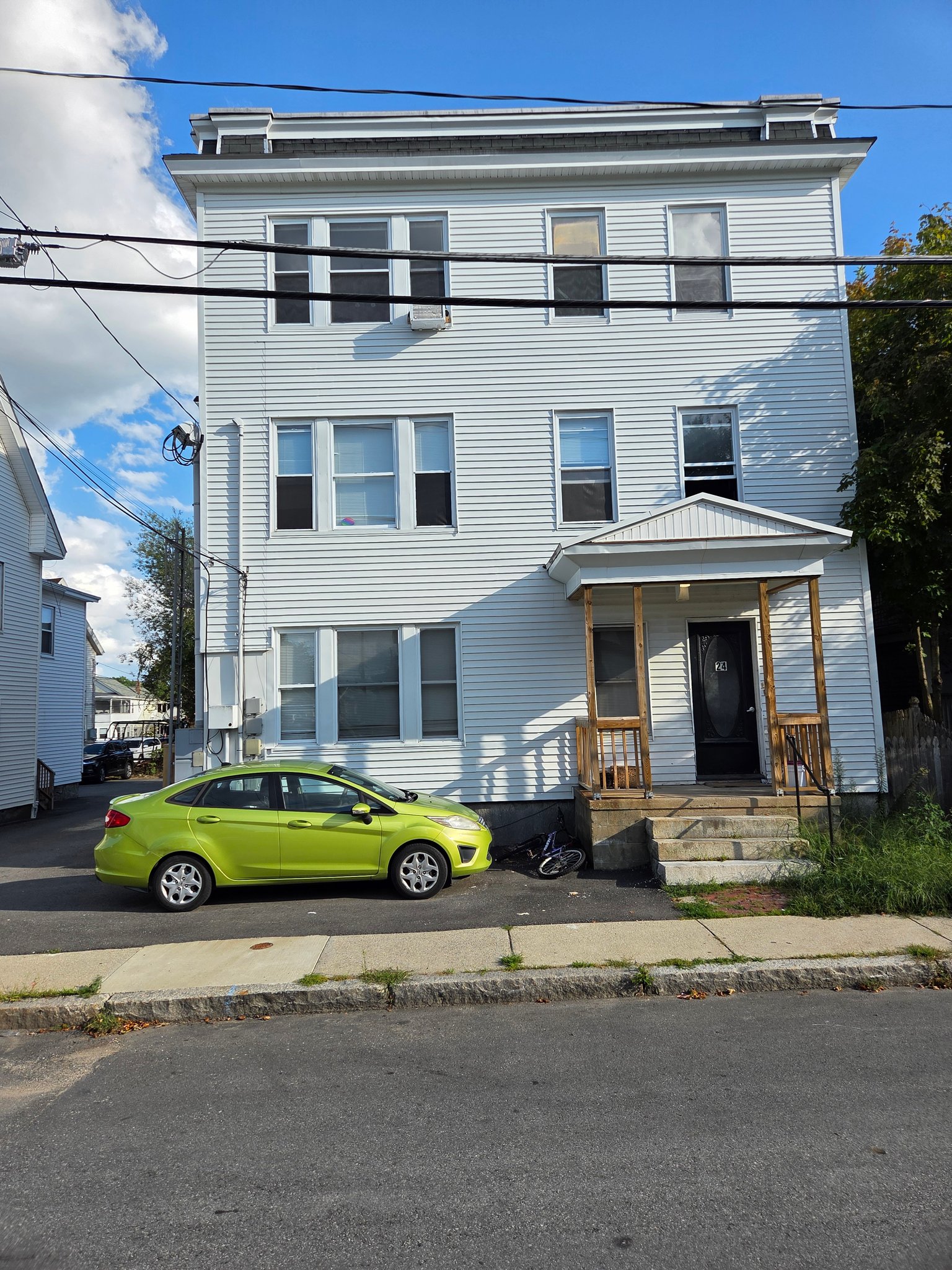 Nashua Apartment: 18-24 Blossom St.