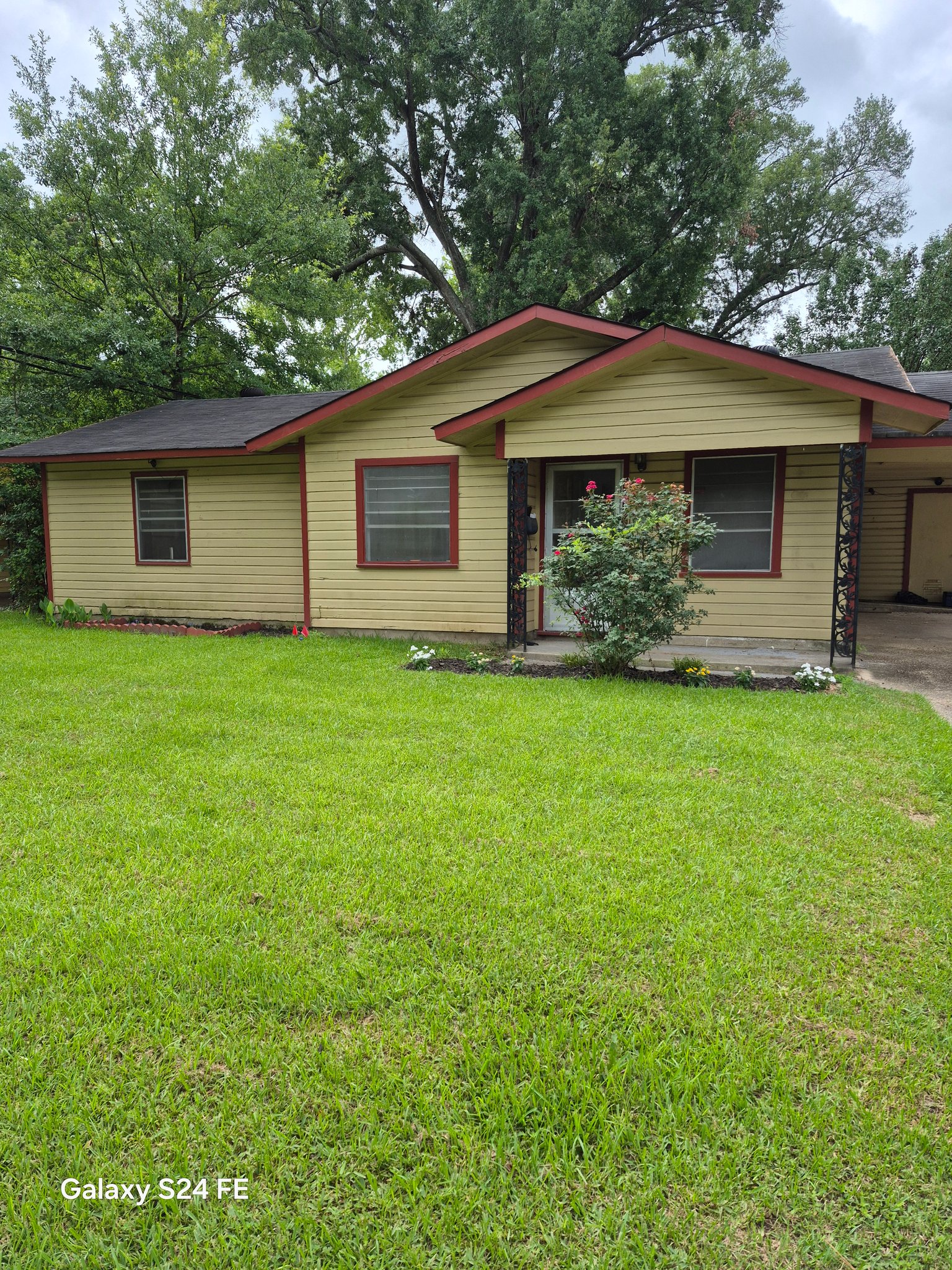 Shreveport House: 3009 Meadow Ave