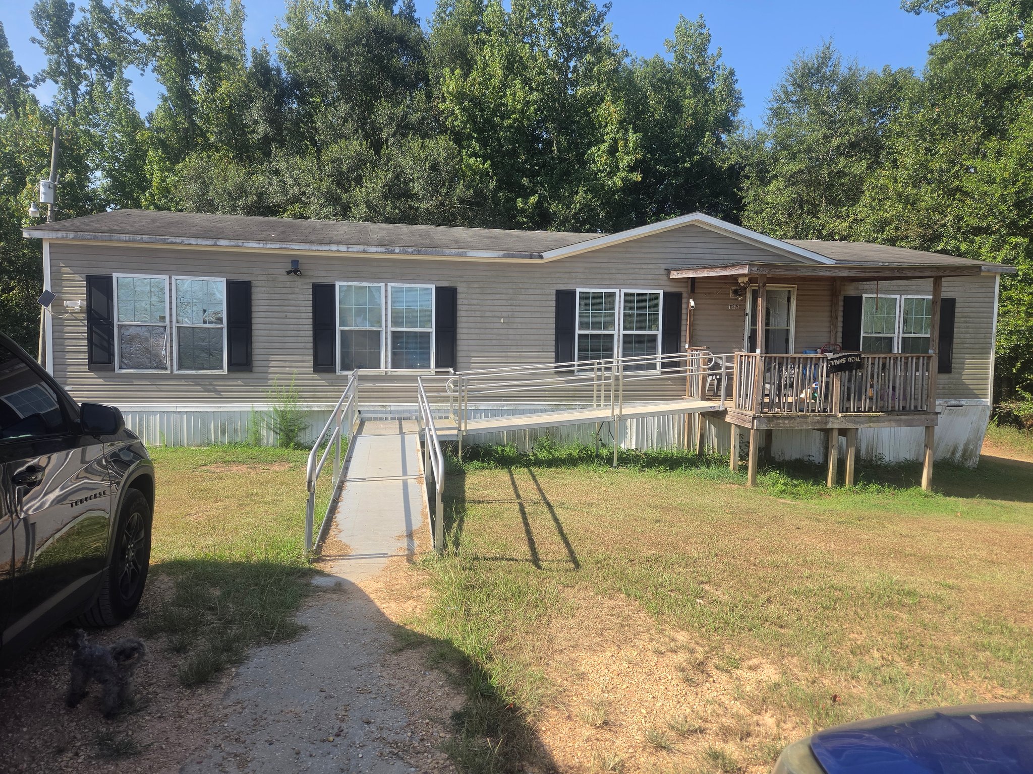 Carson House: 155 Haynes Gray Rd