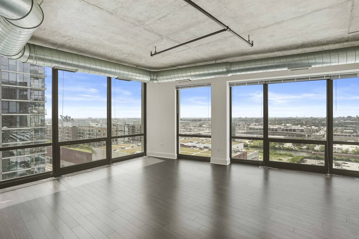 Chicago Condo: 910 S Clark St