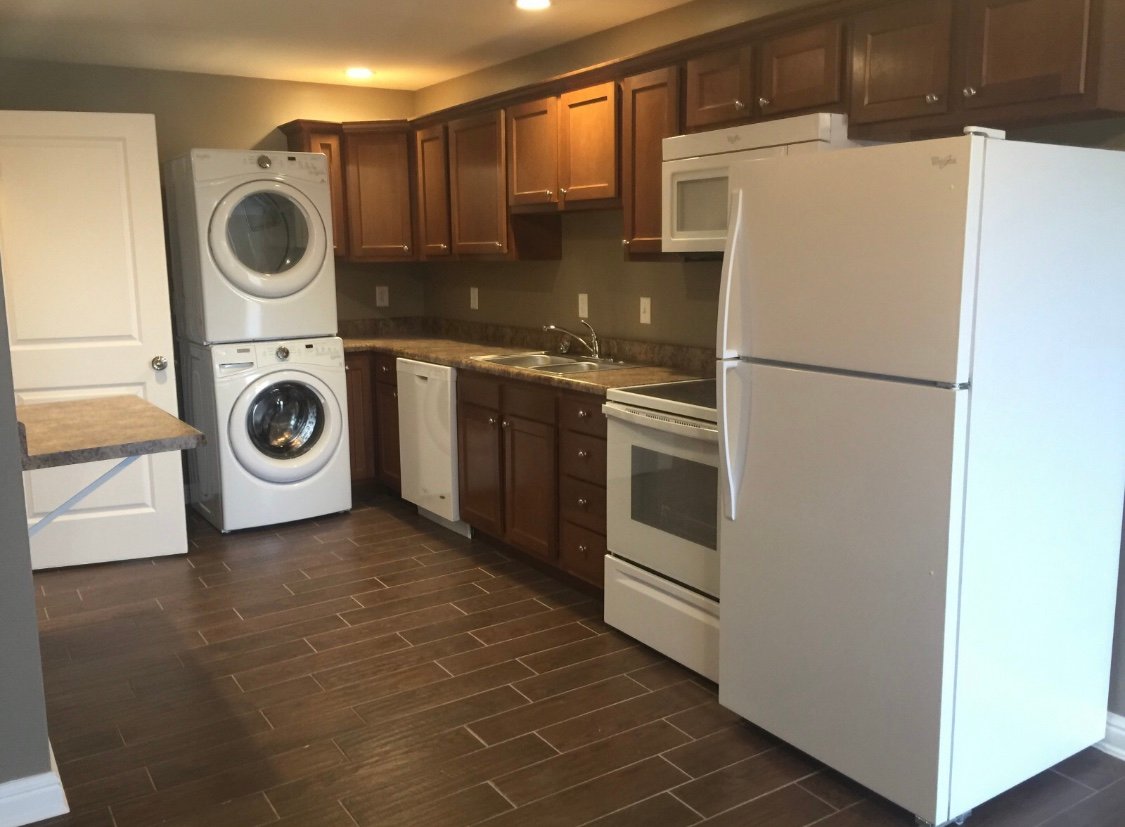 Huntington Apartment: 1604 Spring Valley Dr