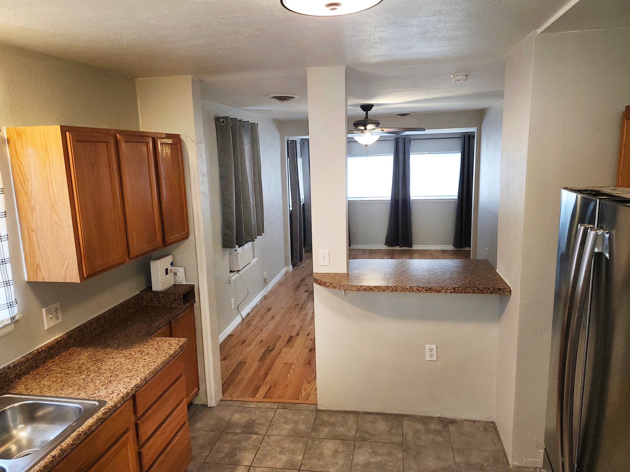 Denver House: 21 S King St