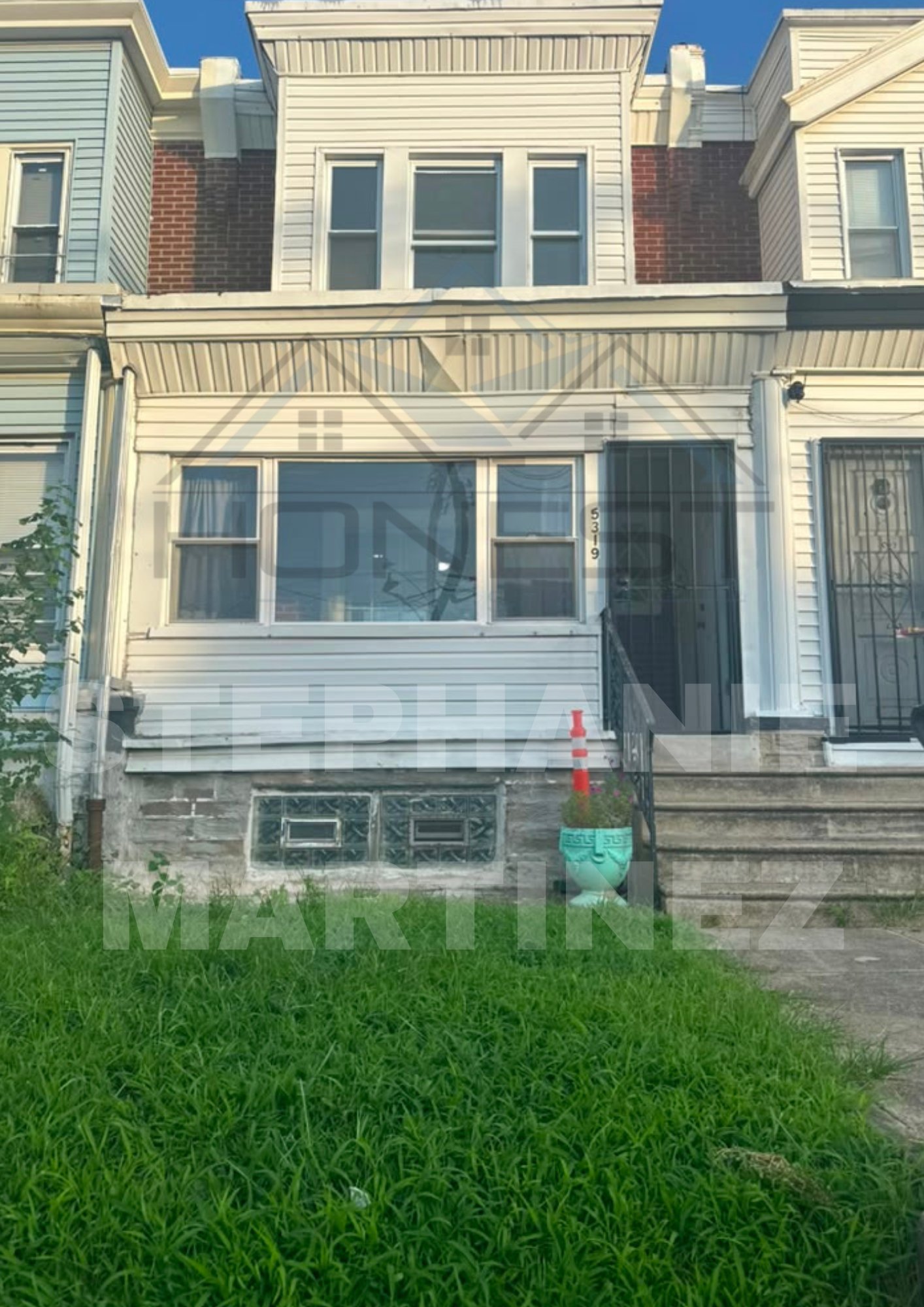 Philadelphia Townhome: 5319 Charles St