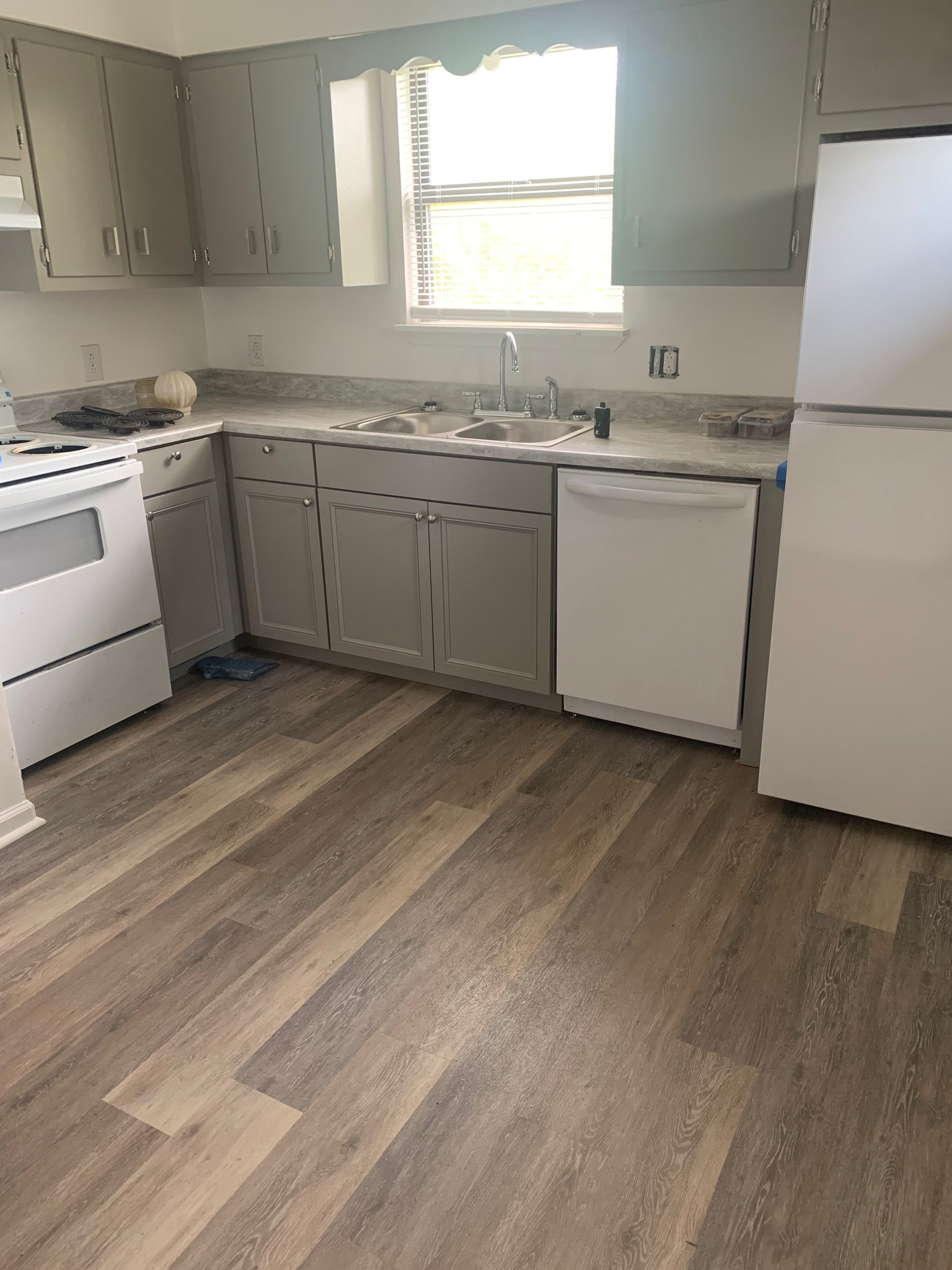 Nashville Multiplex: 2844 Vista Ln