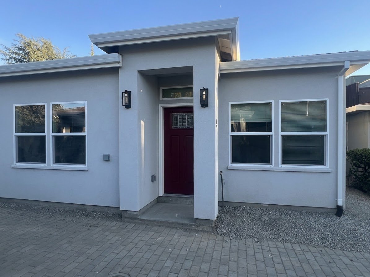 Pleasanton Multiplex: 4368 railroad ave