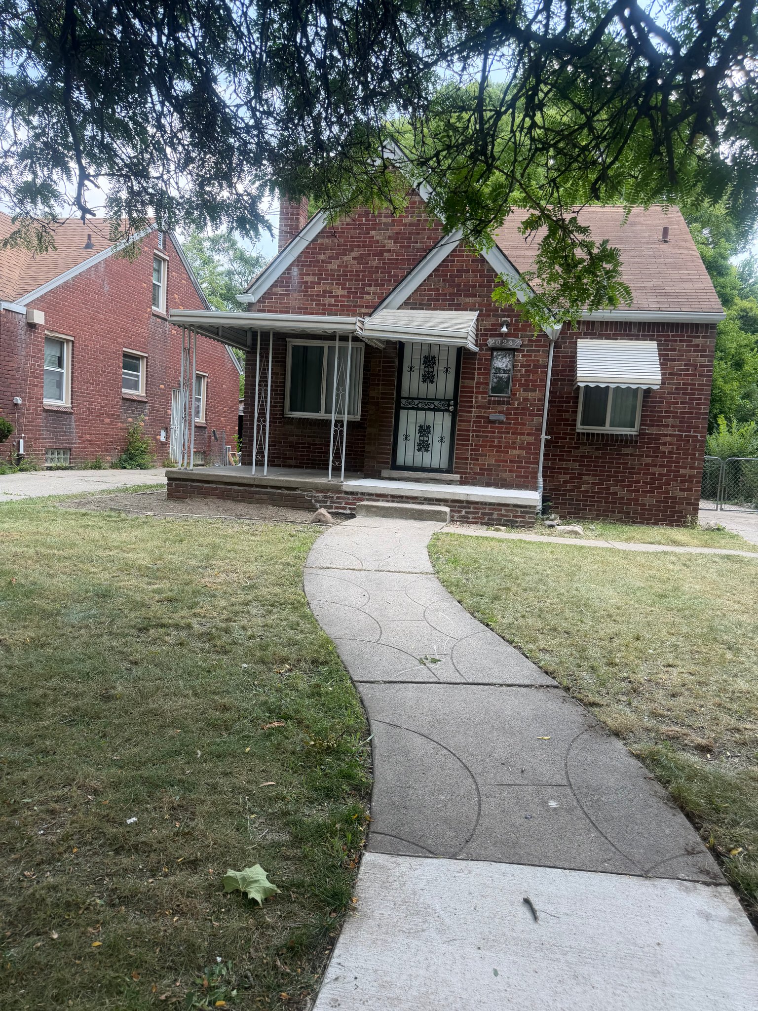 Detroit House: 20242 Joann