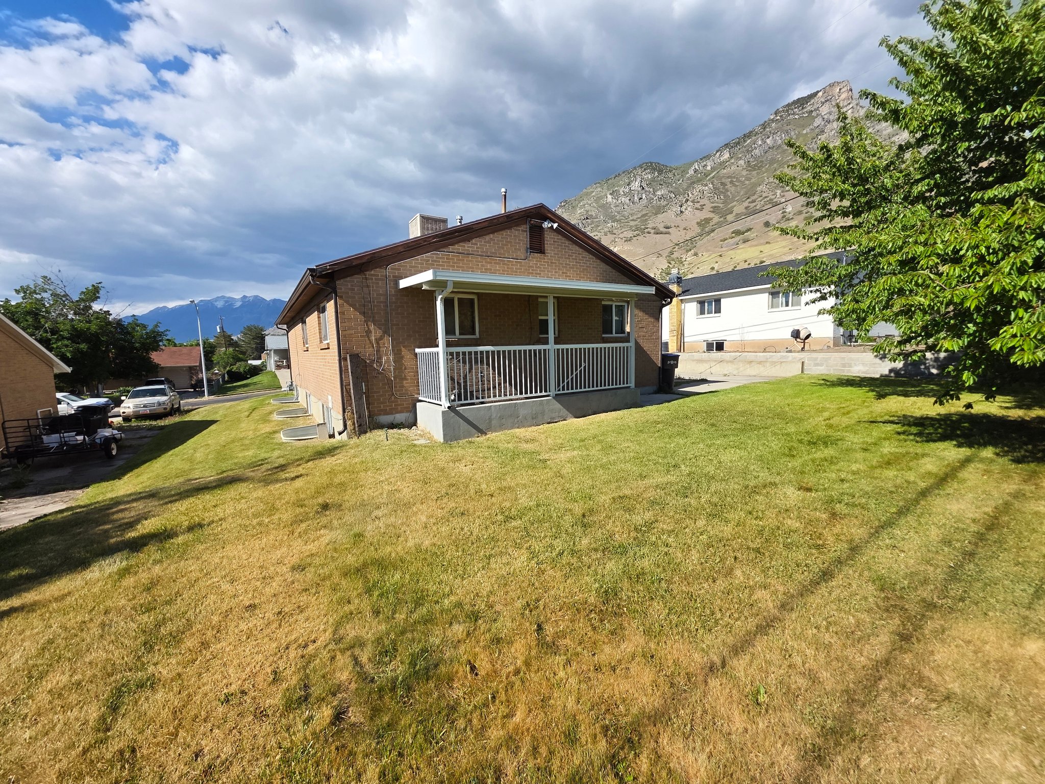 Provo Townhome: 1468 E 580 S